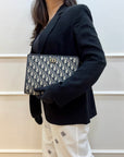 Dior 30 Montaigne Dea Pouch in blue Dior Oblique jacquard