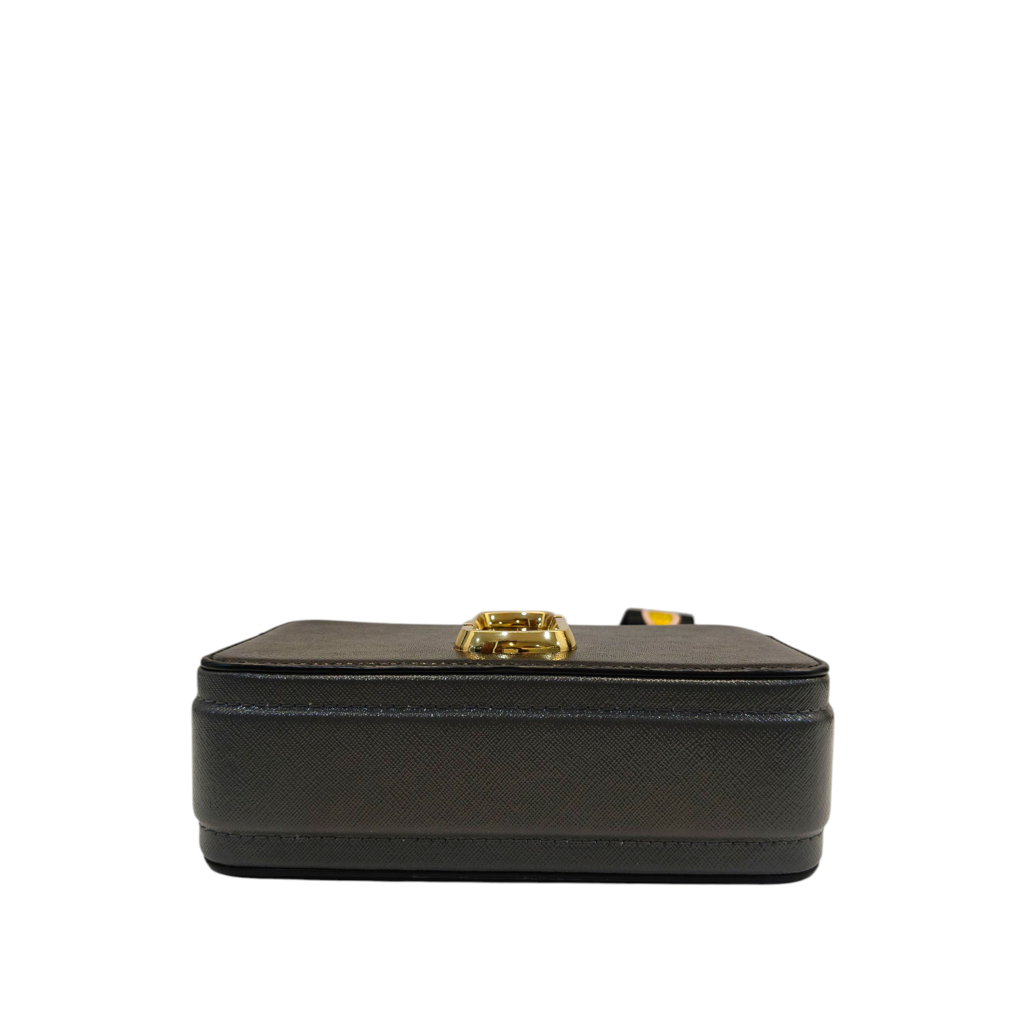 Marc Jacobs Snapshot Black Leather Sling Bag With Detachable Strap
