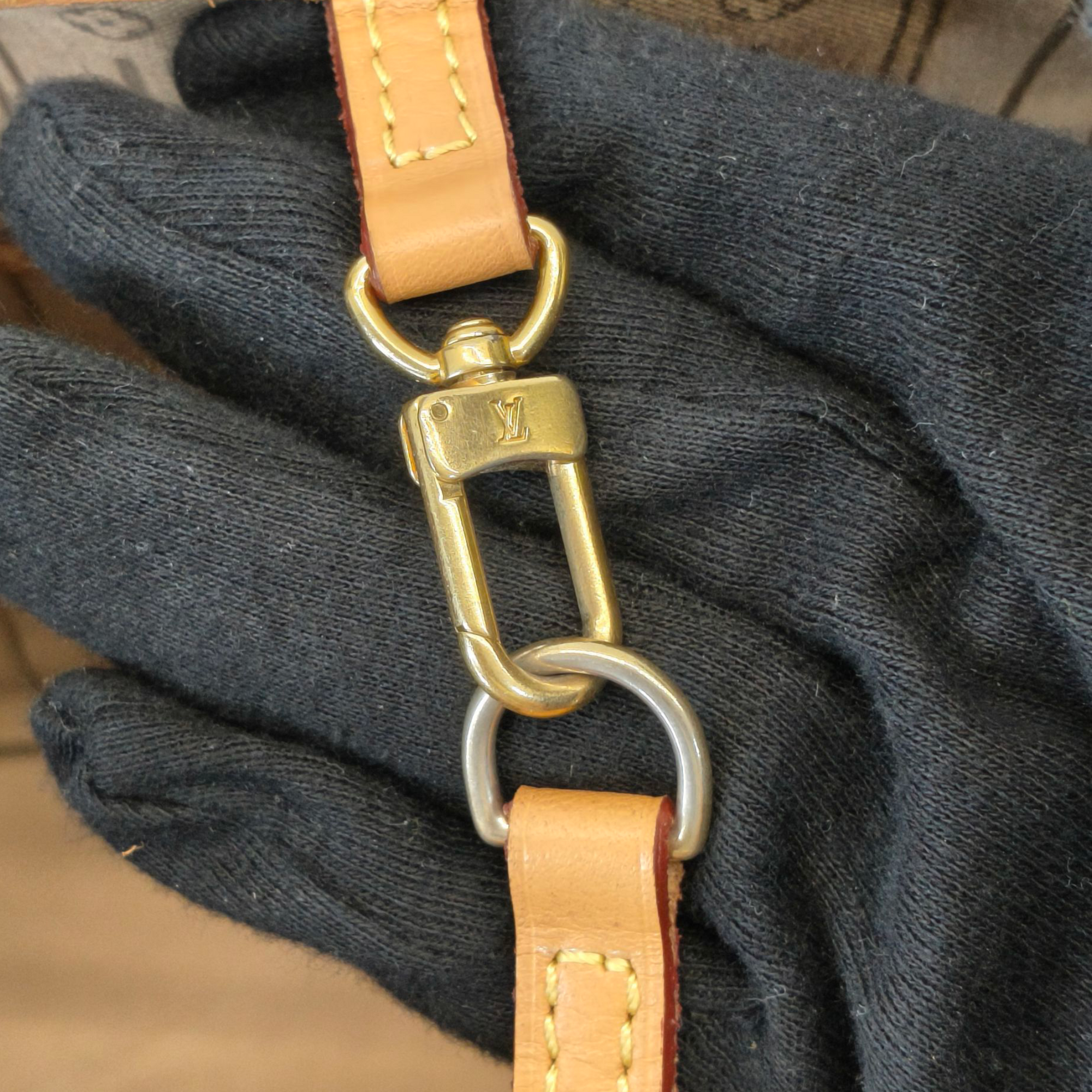 Louis Vuitton Monogram Neverfull GM Tote Bag