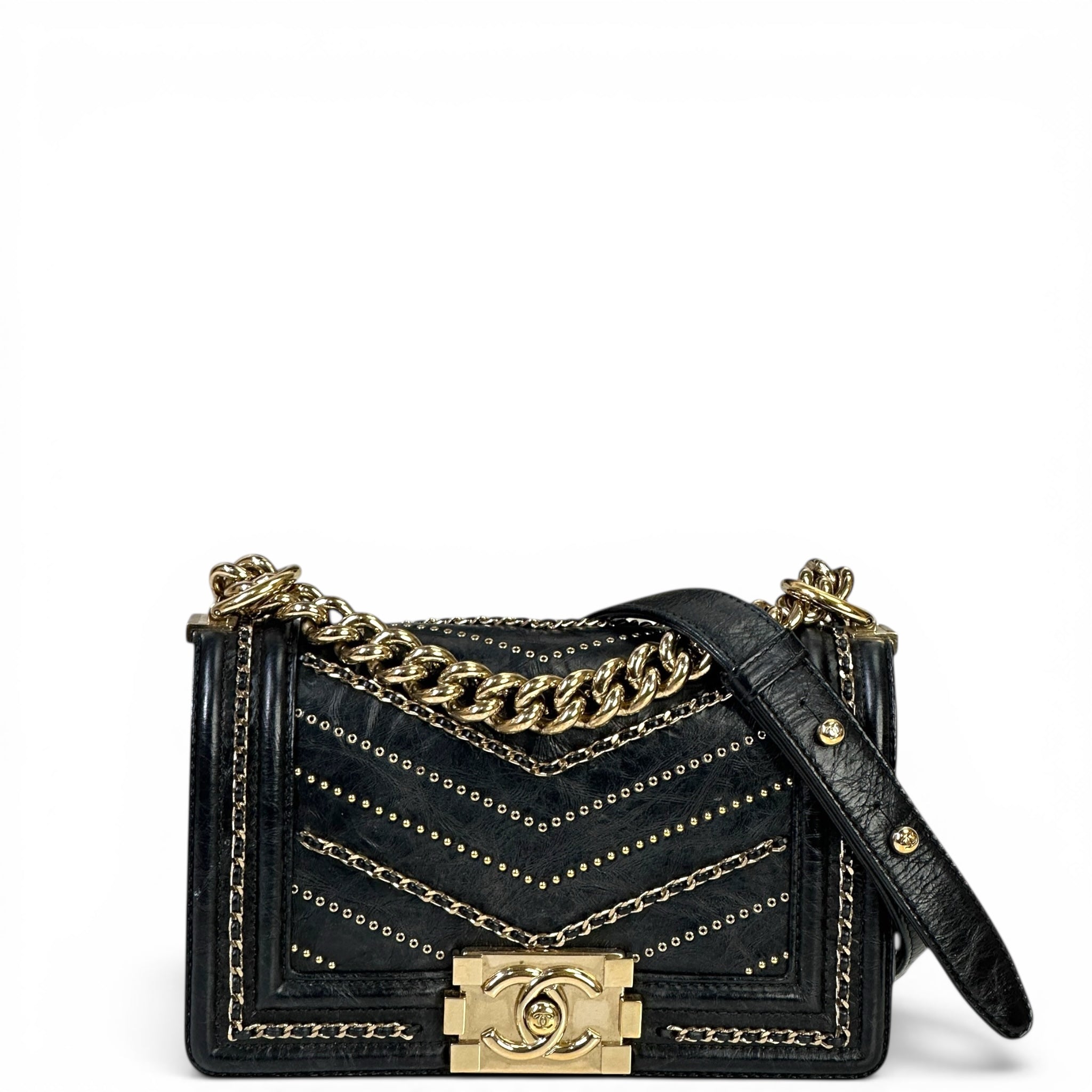 Chanel Boy Bag Small Chevron Chain Black Crumpled Calfskin