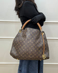 Louis Vuitton Monogram Canvas Artsy GM Bag