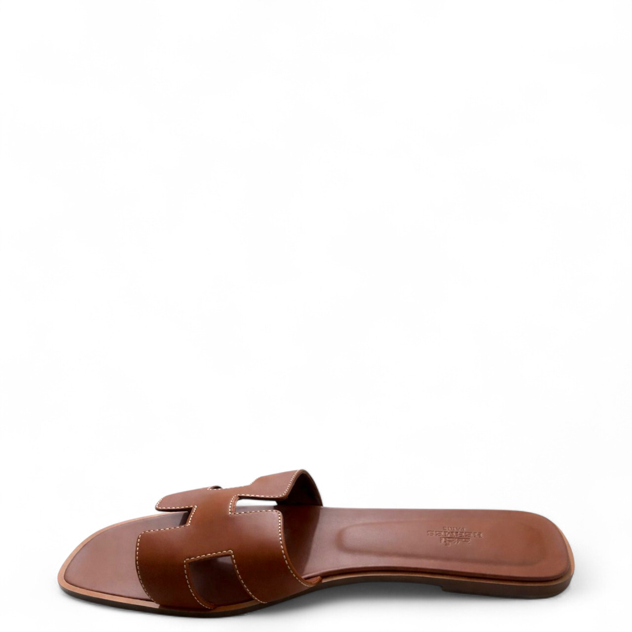 Hermès Oran EU 40.5 (Gold)