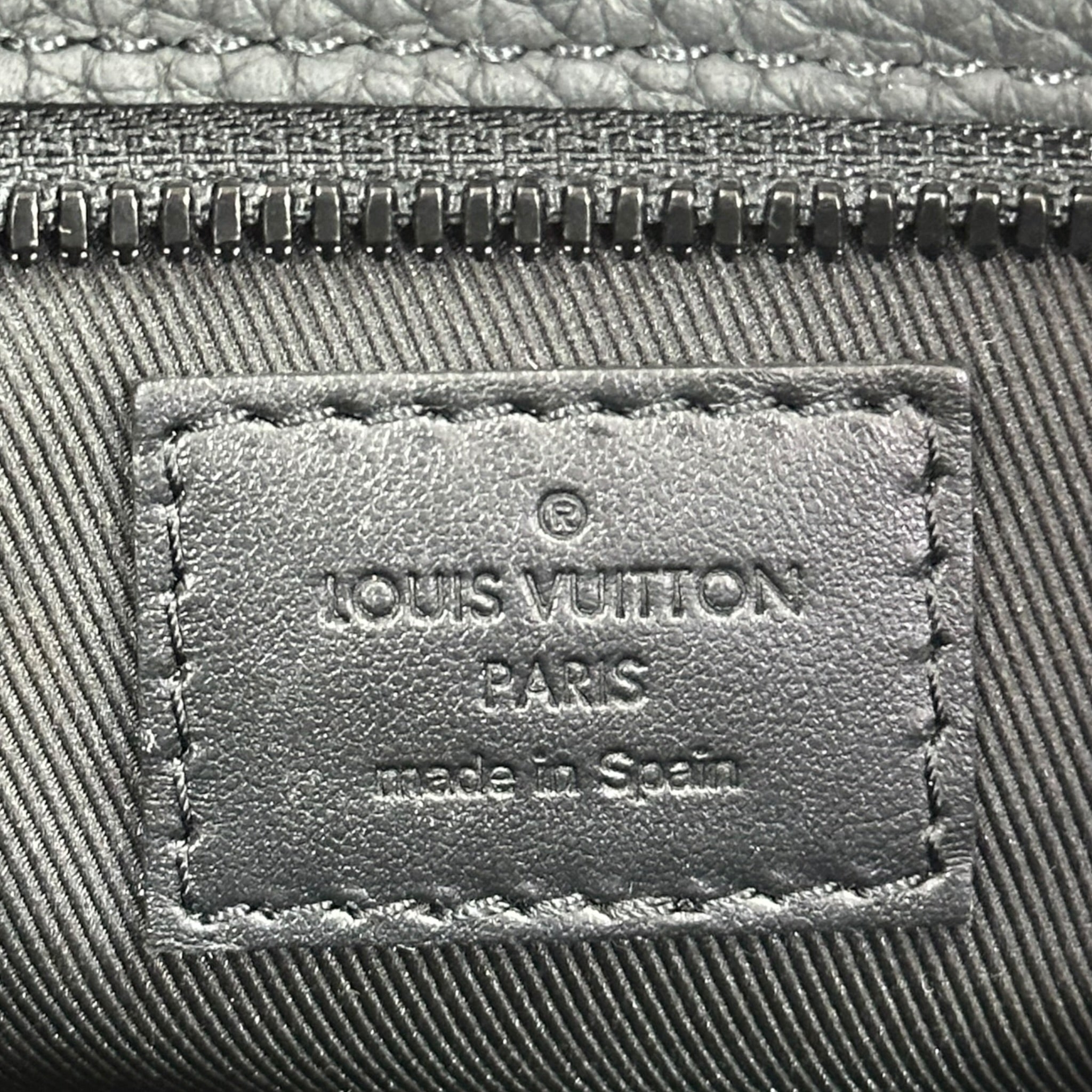 Louis Vuitton Christopher Tote Noir Black Taurillon Leather