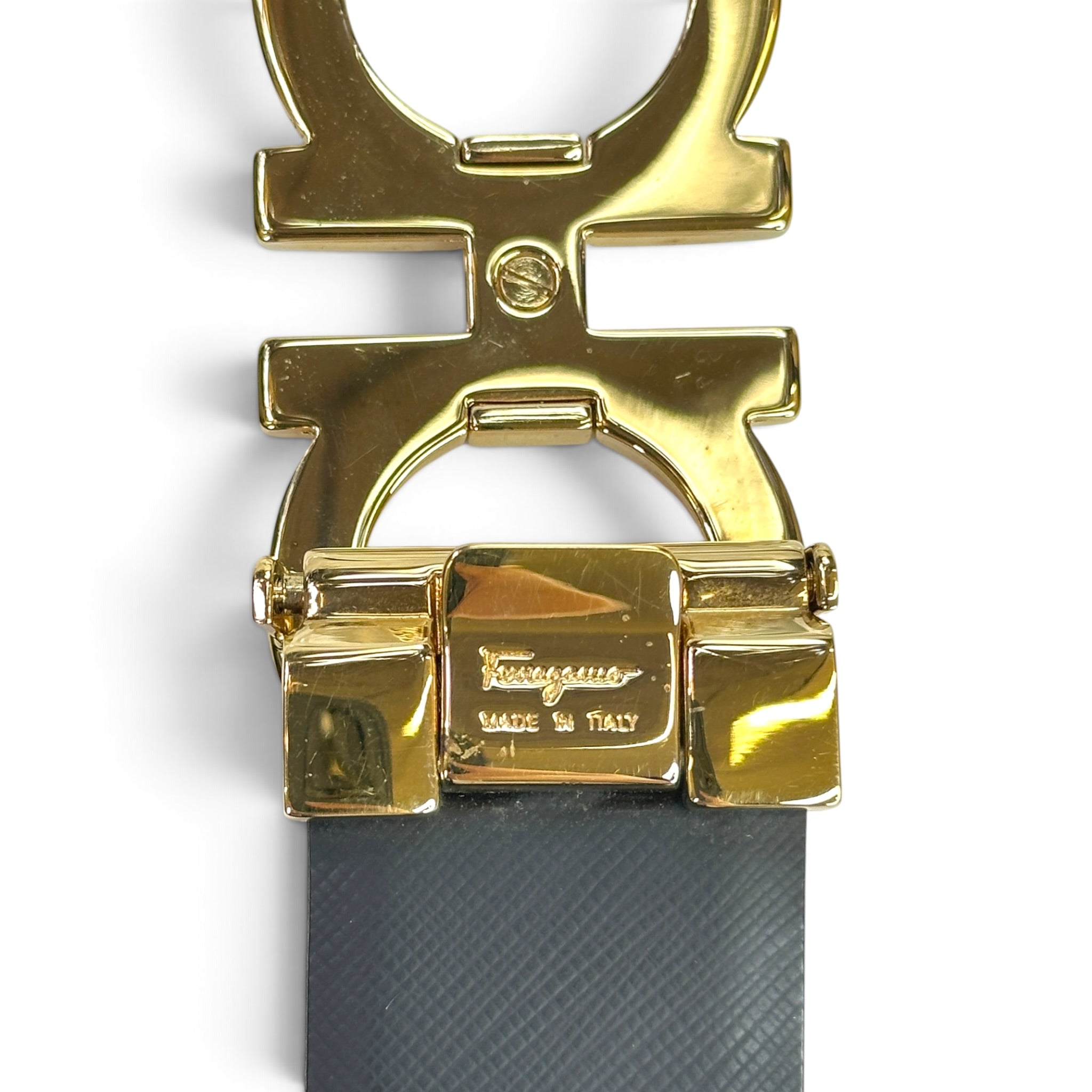 Salvatore Ferragamo Gancini Reversible Leather Belt 28 INCH 70CM