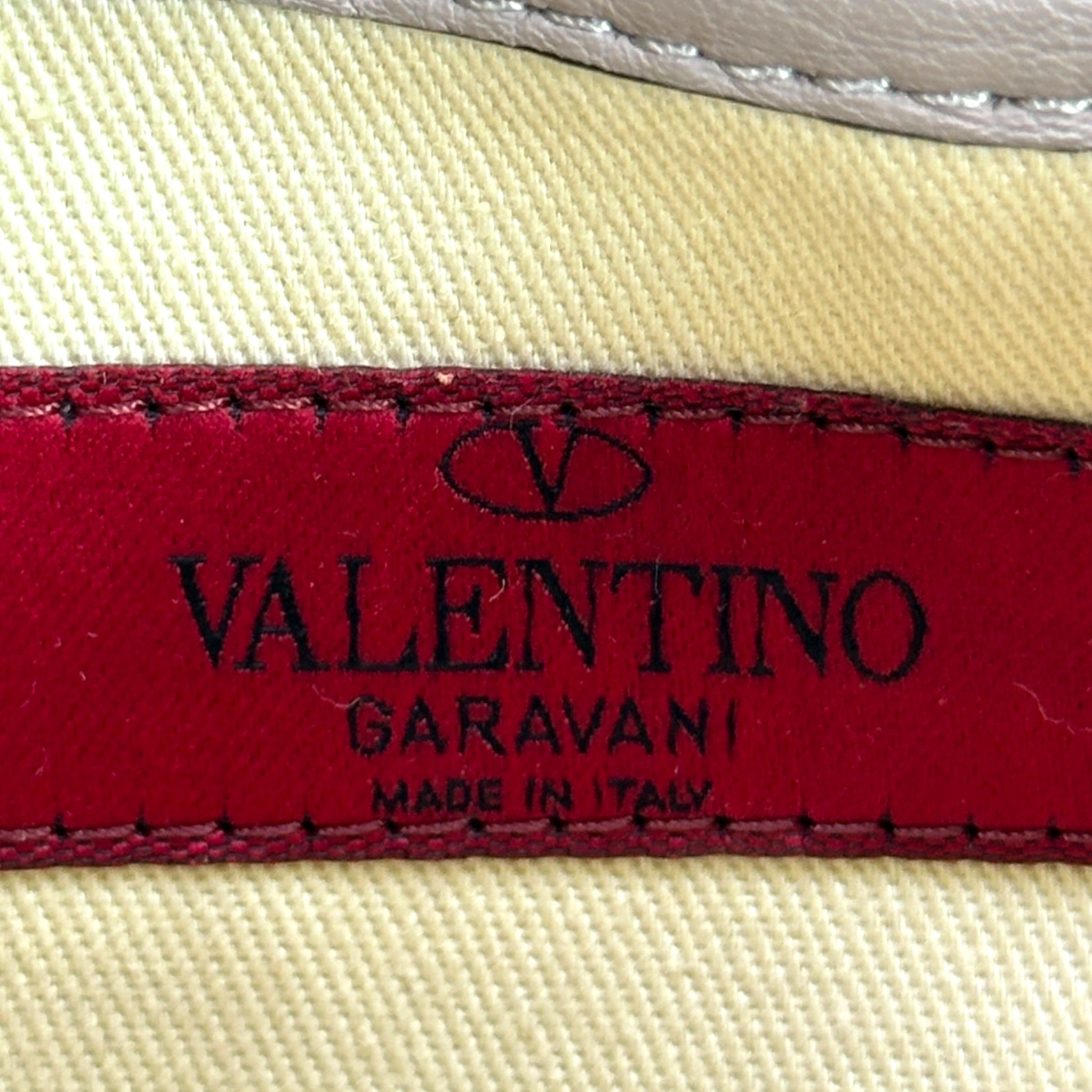Valentino Garavani Rockstud Shoulder Bag Calfskin Leather