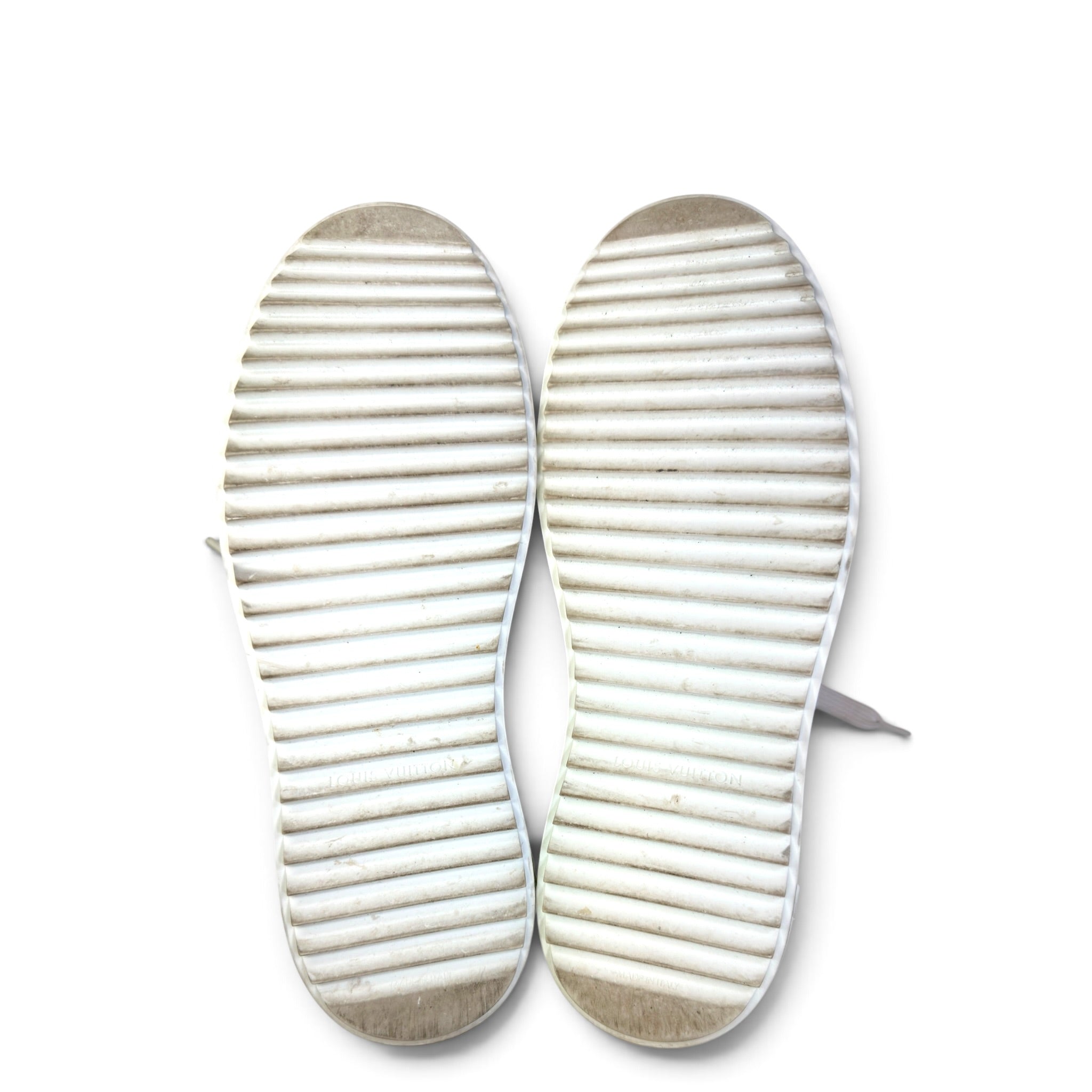 Louis Vuitton Time Out White Leather Sneaker EU 38.5