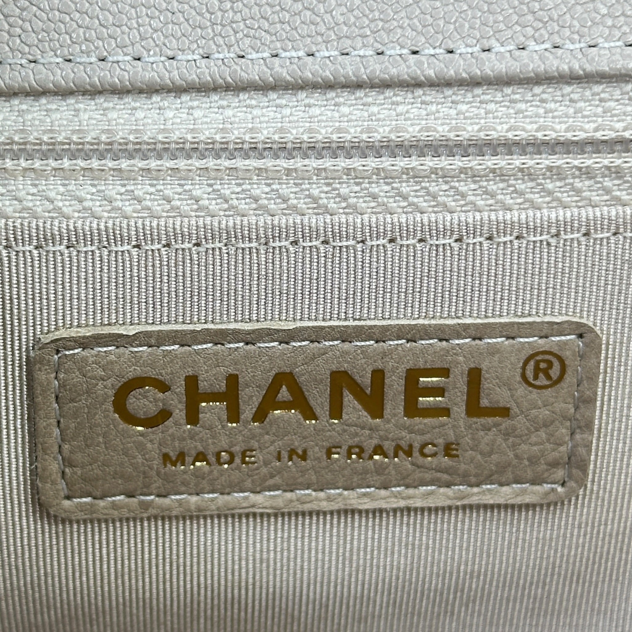 Chanel Boy bag Medium Light Beige Quilted Leather Bag