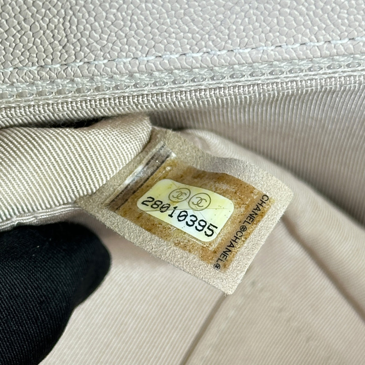 Chanel Boy bag Medium Light Beige Quilted Leather Bag