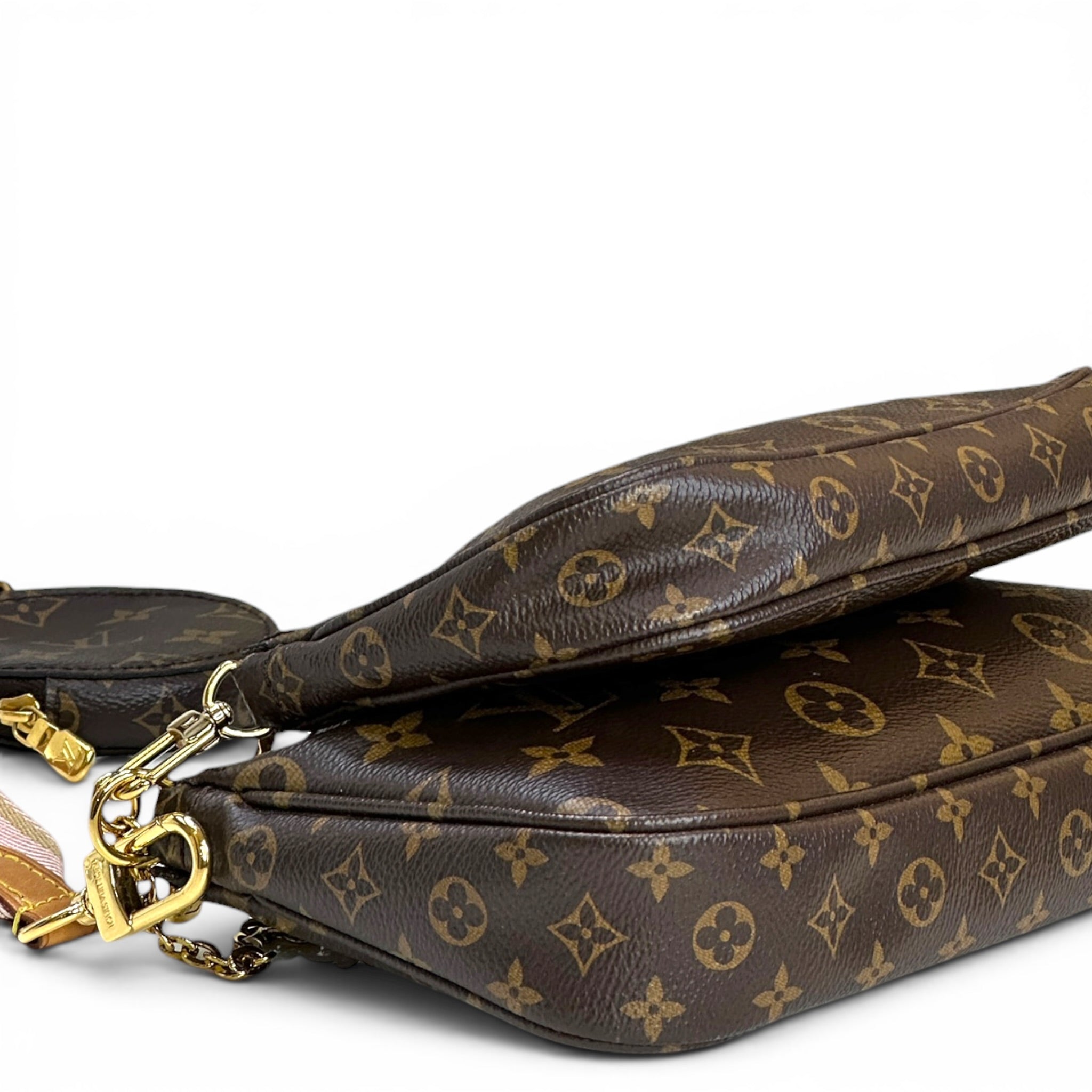 Louis Vuitton Multi Pochette Accessoires Monogram Canvas