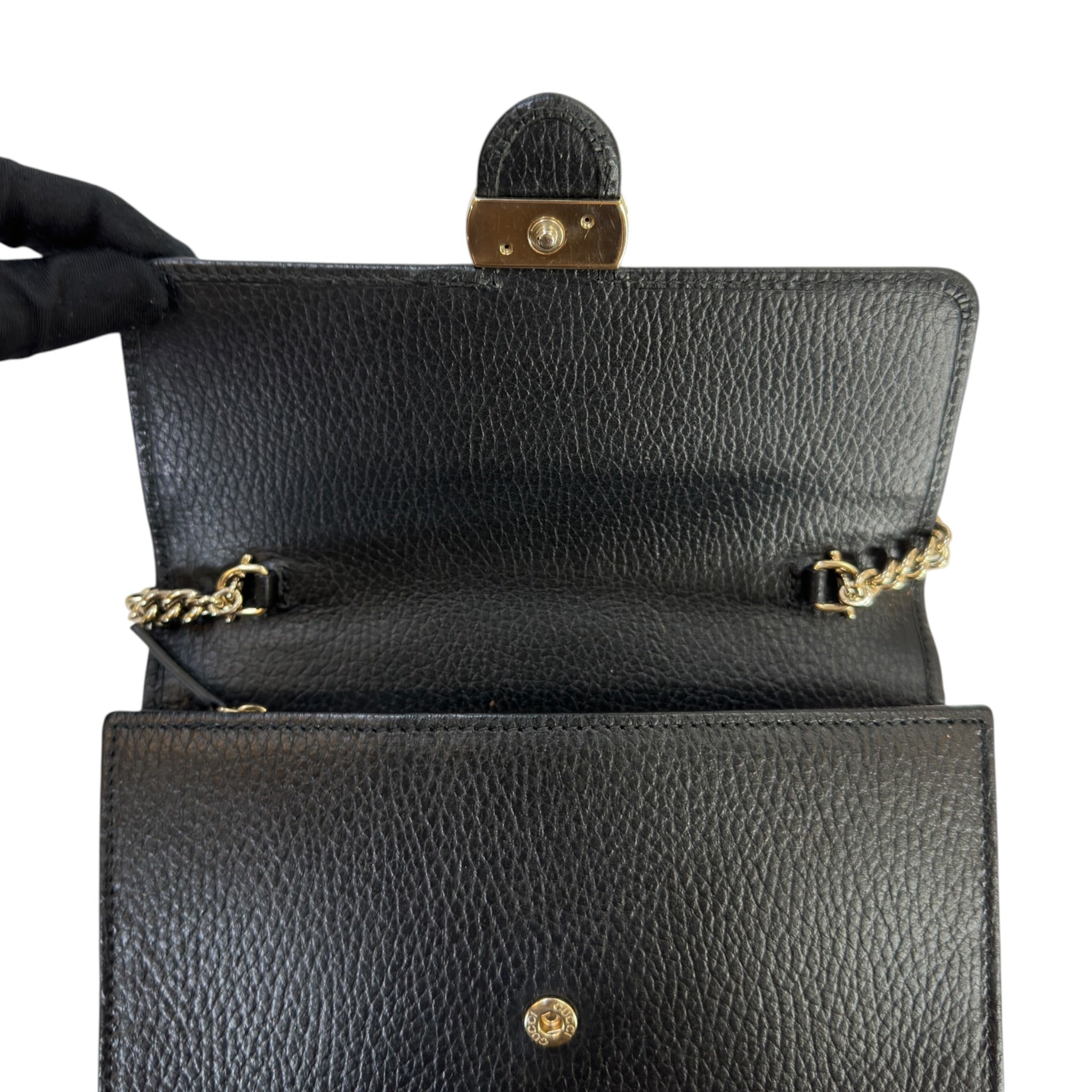 Gucci Interlocking G Wallet On Chain Textured Black Leather