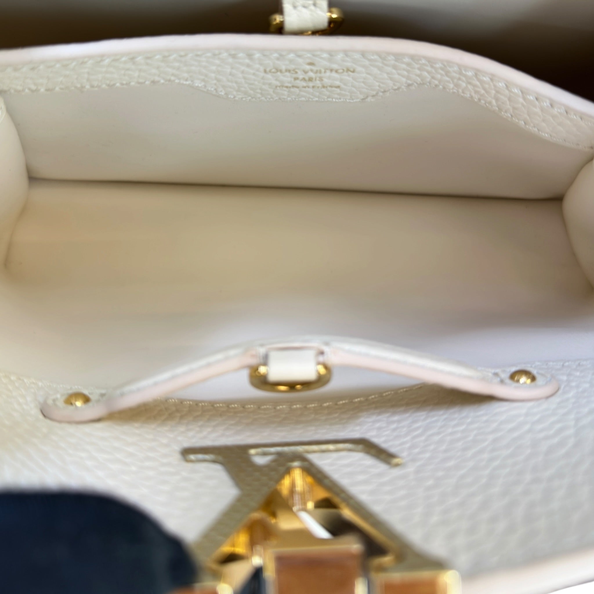 Louis Vuitton Capucines BB cream gold Taurillon leather bag