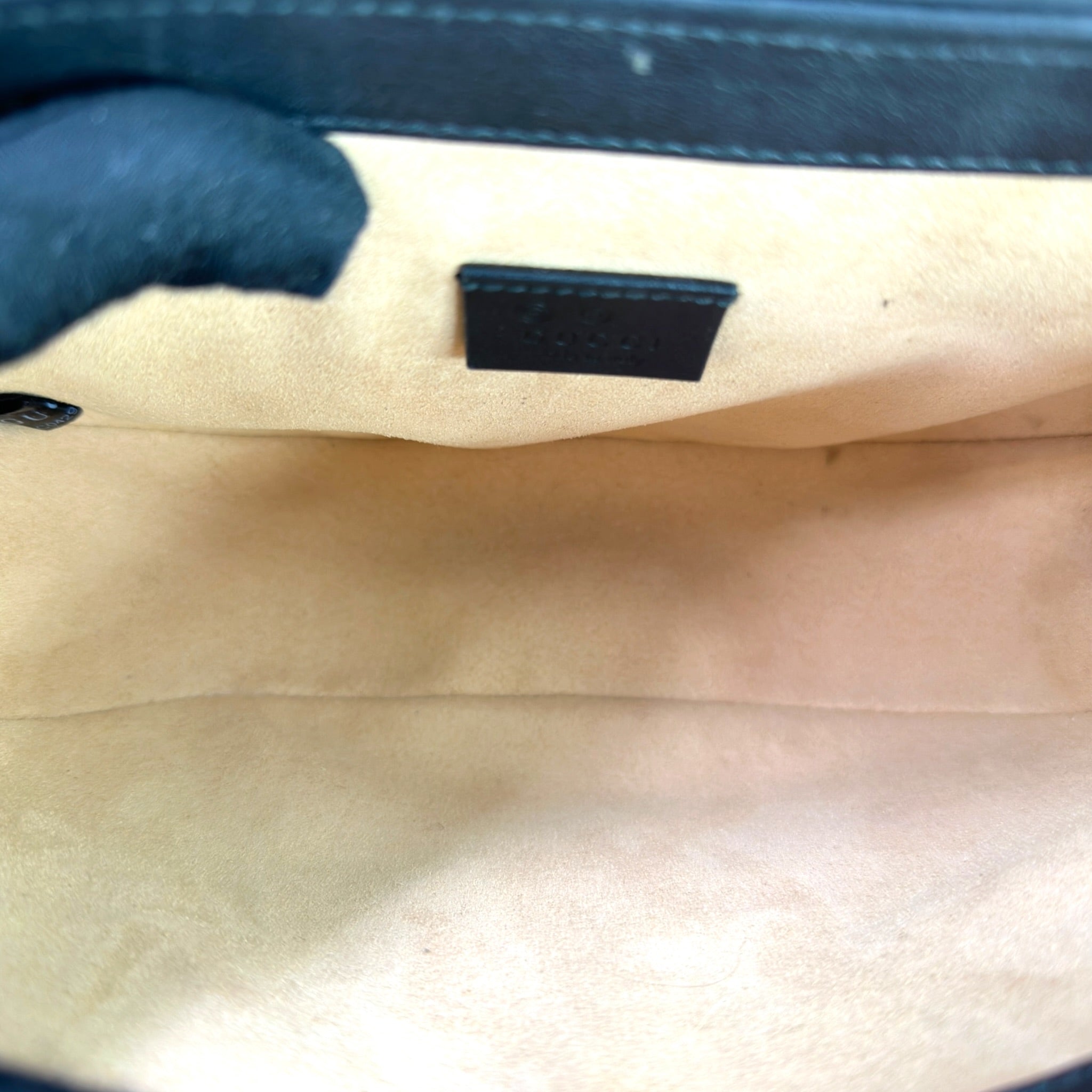 Gucci Padlock Shoulder Bag GG Supreme Canvas