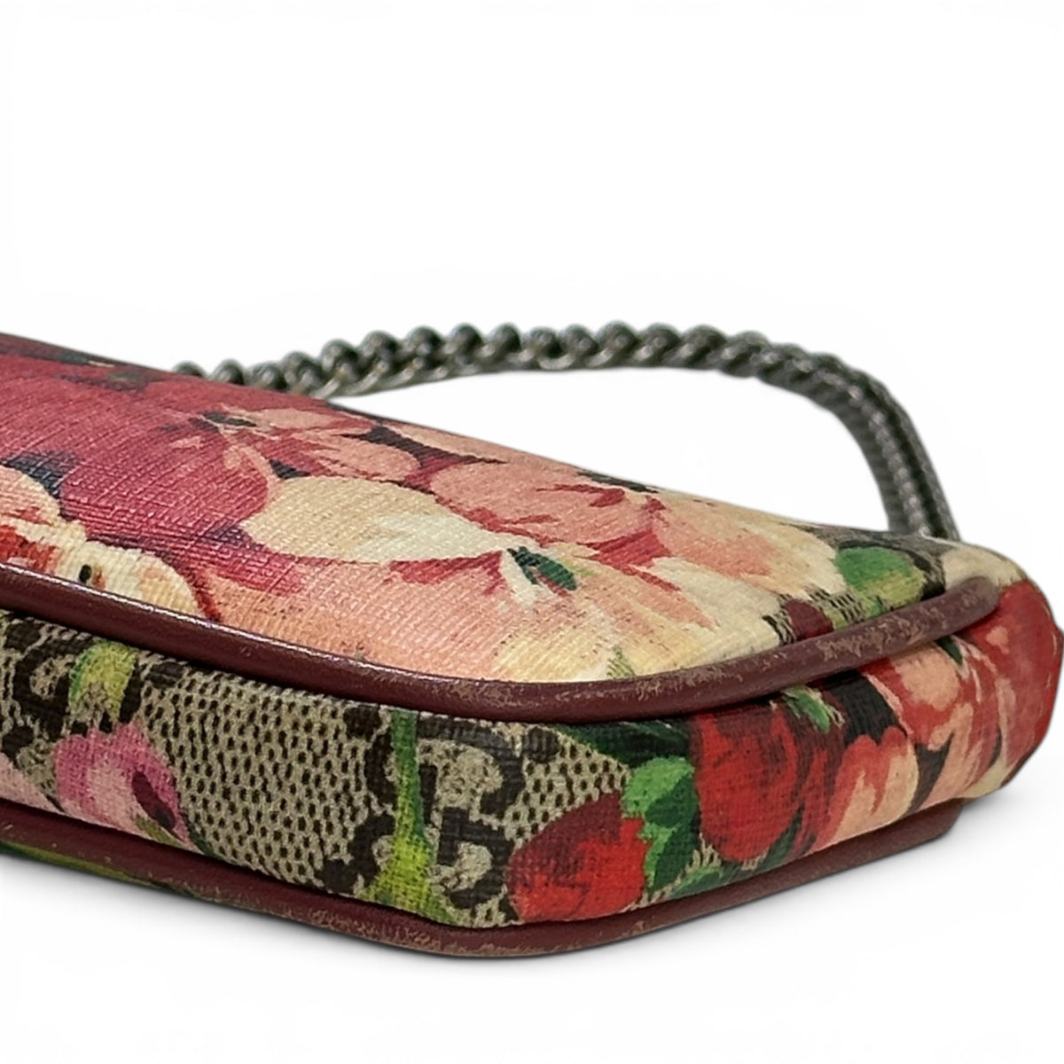 Gucci GG Supreme Blooms Mini Pochette