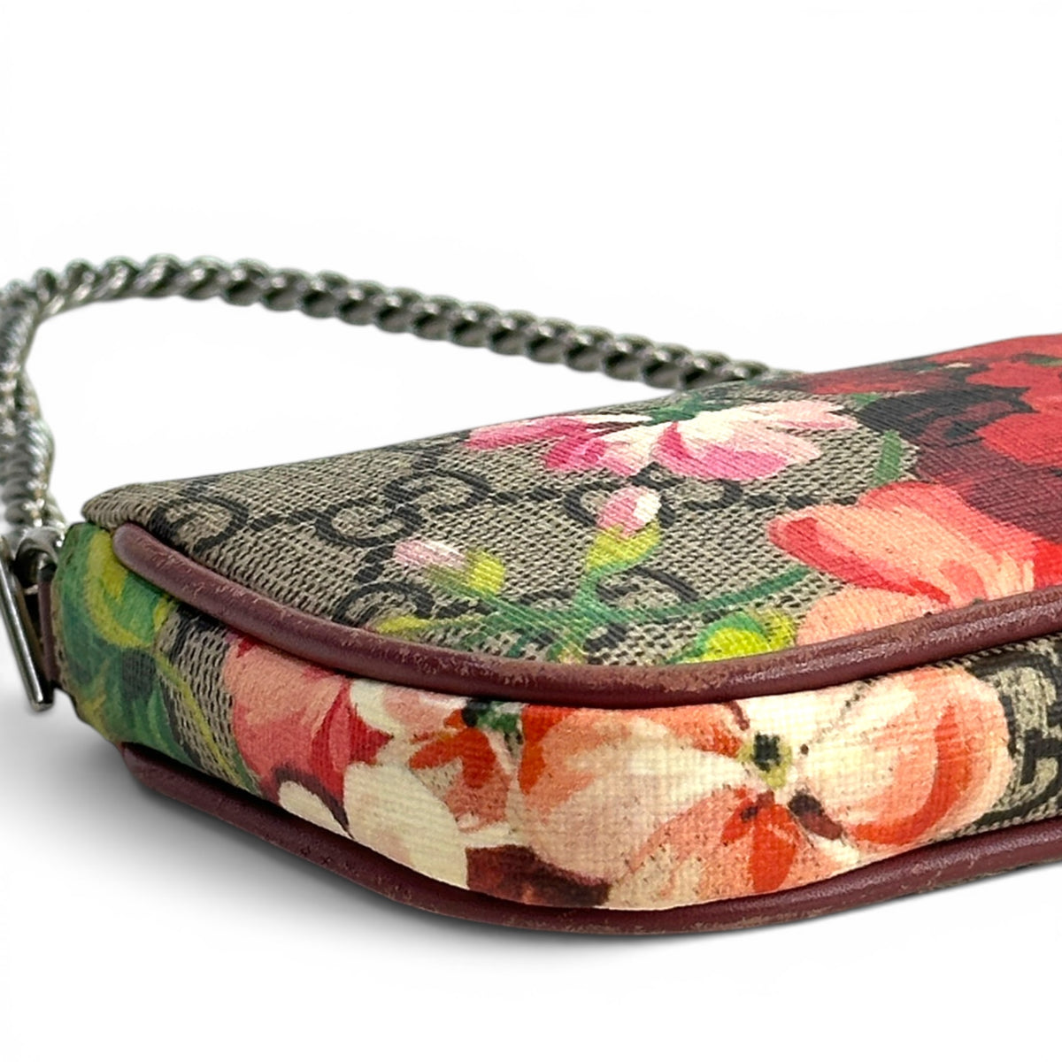 Gucci GG Supreme Blooms Mini Pochette