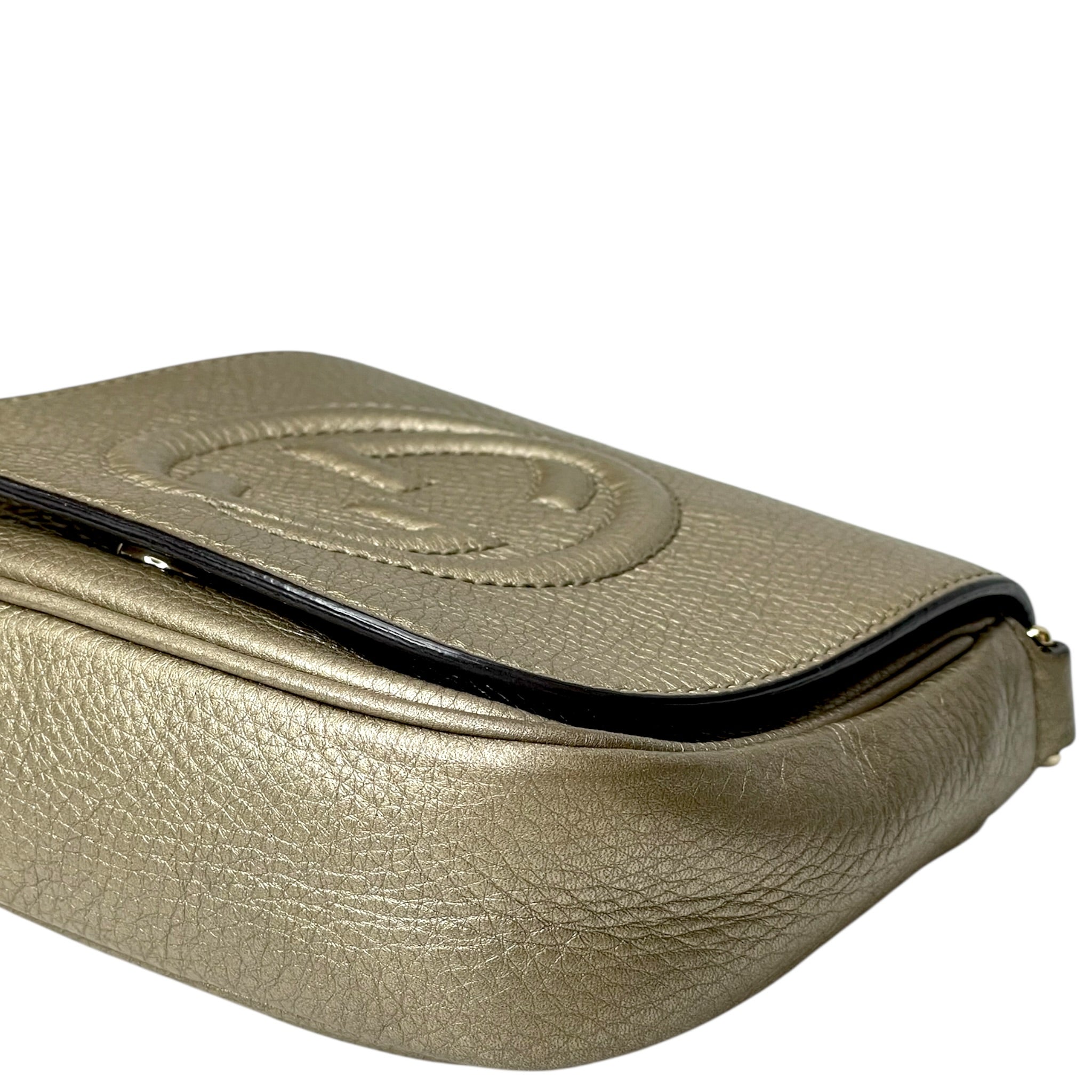Gucci Soho Chain Crossbody Bag Metallic Gold Leather