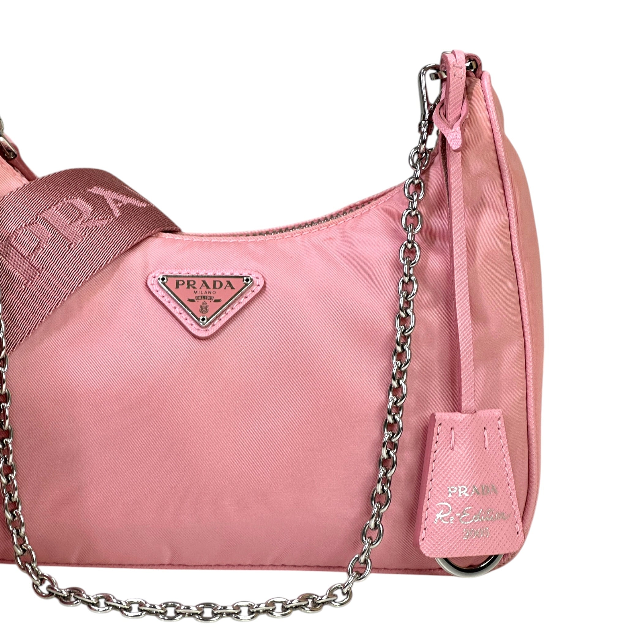 Prada Re-Edition 2005 Shoulder Bag Pink Nylon