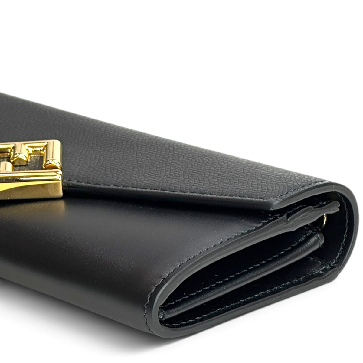 Fendi ff Continental Wallet on Chain Bag