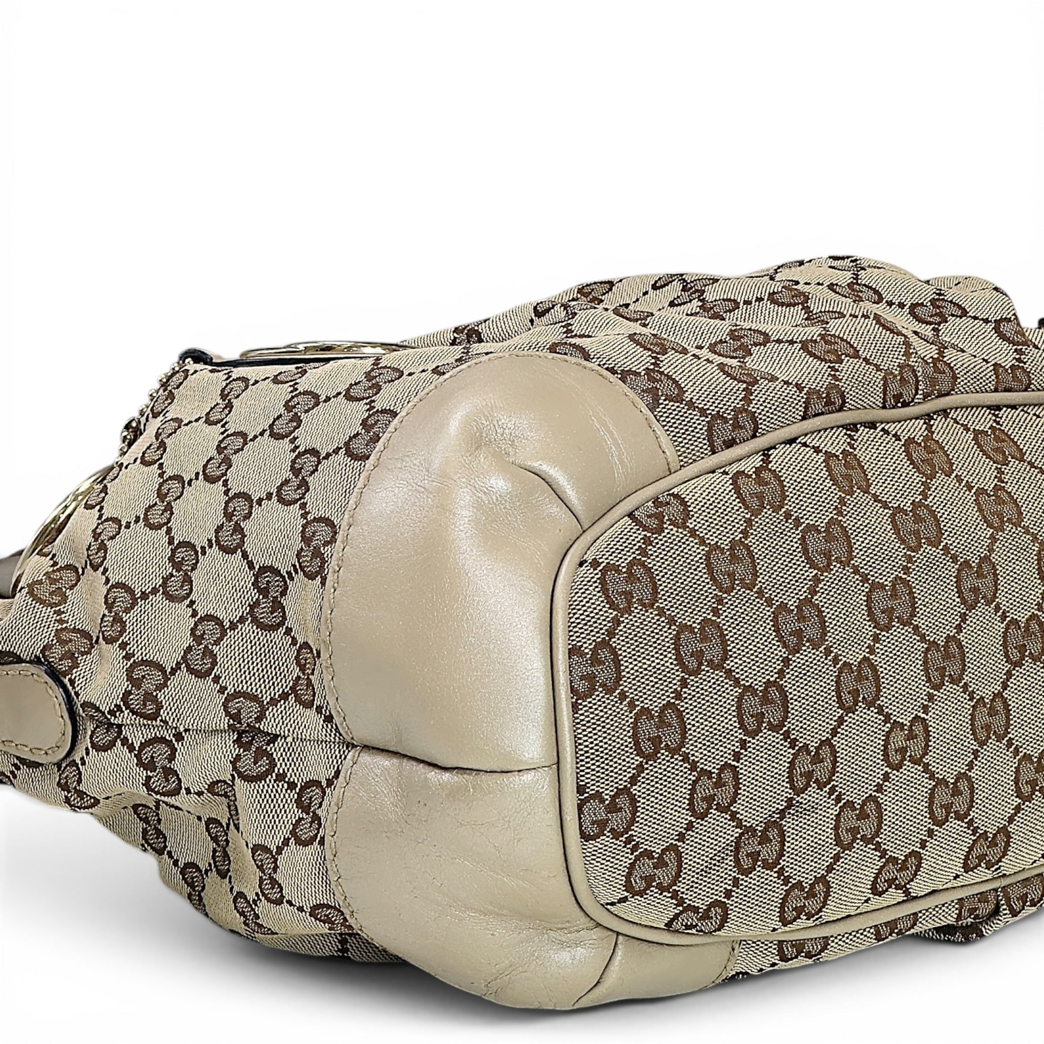 Gucci Sukey Gg Monogram Canvas Handbag