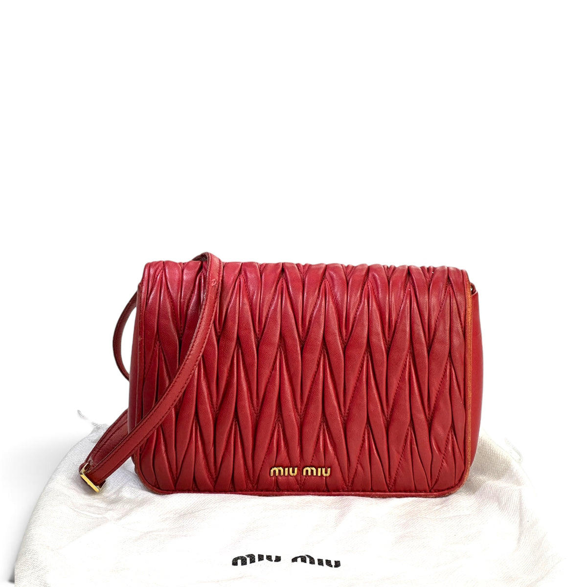 MIU MIU Matelasse Medium Red leather Flap crossbody bag