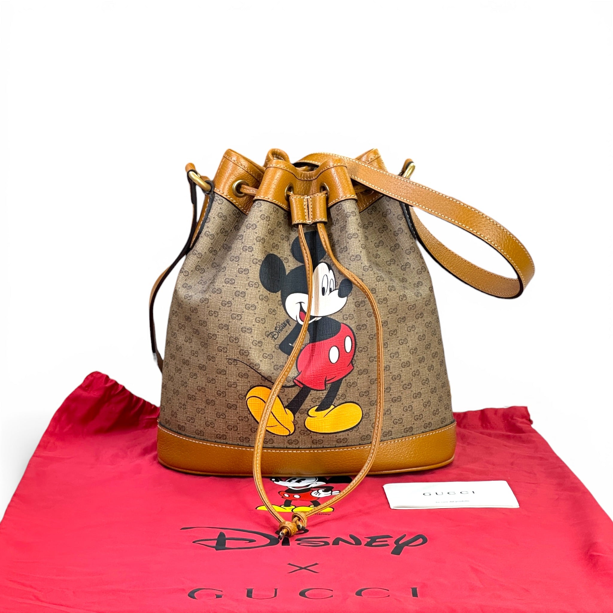 Gucci x Disney Mini GG Supreme bucket bag