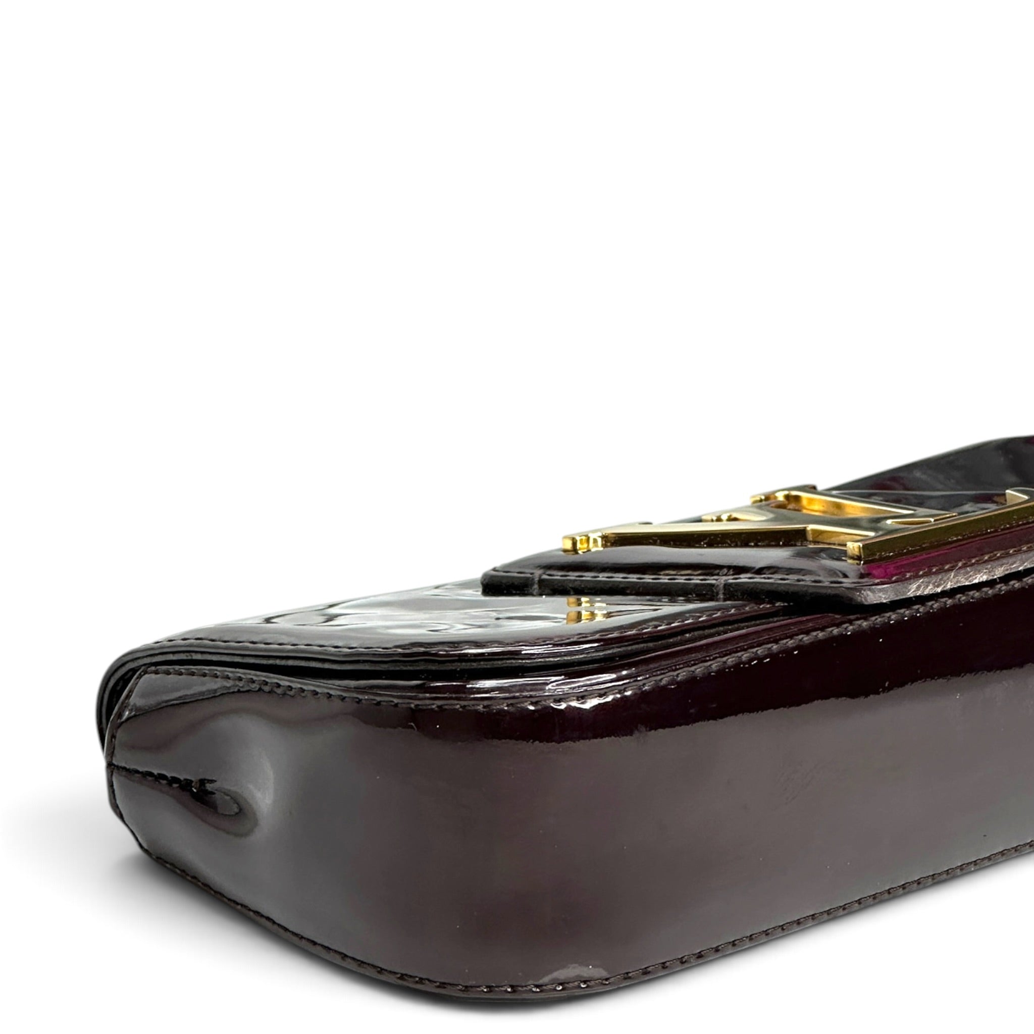lv Clutch