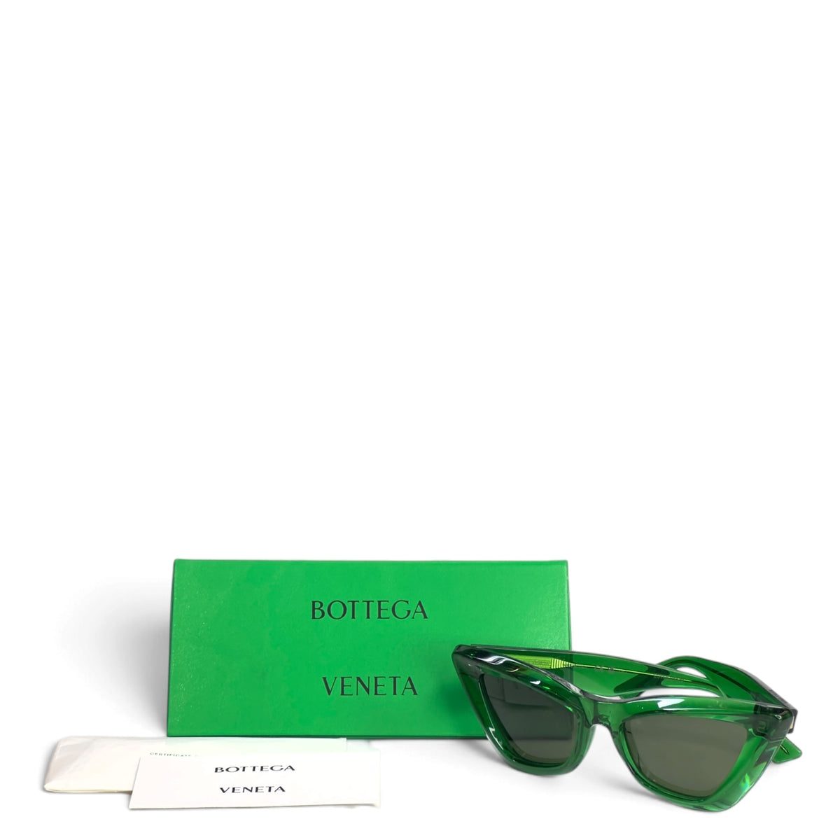 Bottega Veneta BV1101S Green Cat-Eye Sunglasses