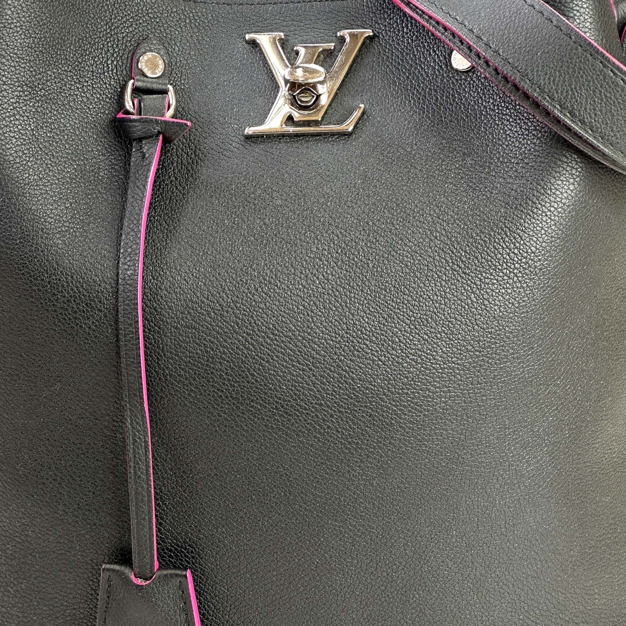 Louis Vuitton Black Leather Lockme Bucket Shoulder Bag