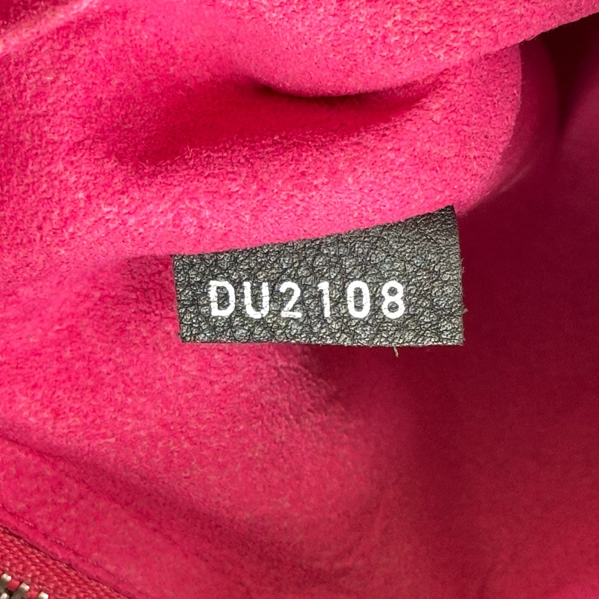 Louis Vuitton Black Leather Lockme Bucket Shoulder Bag