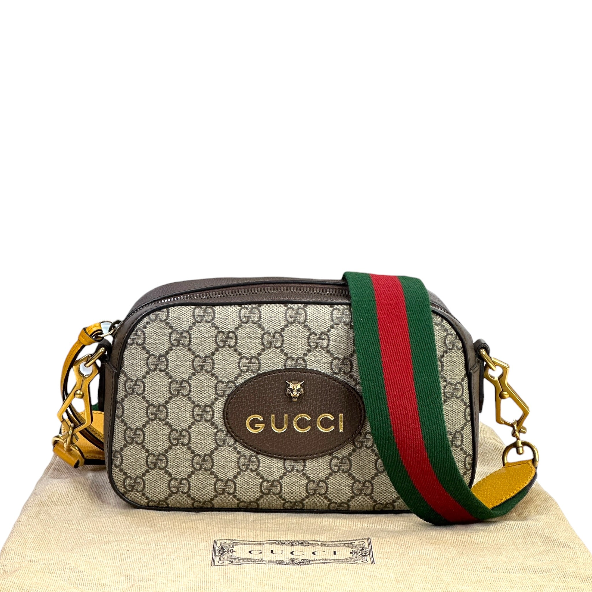 Gucci Neo Vintage Messenger Bag GG Supreme Canvas