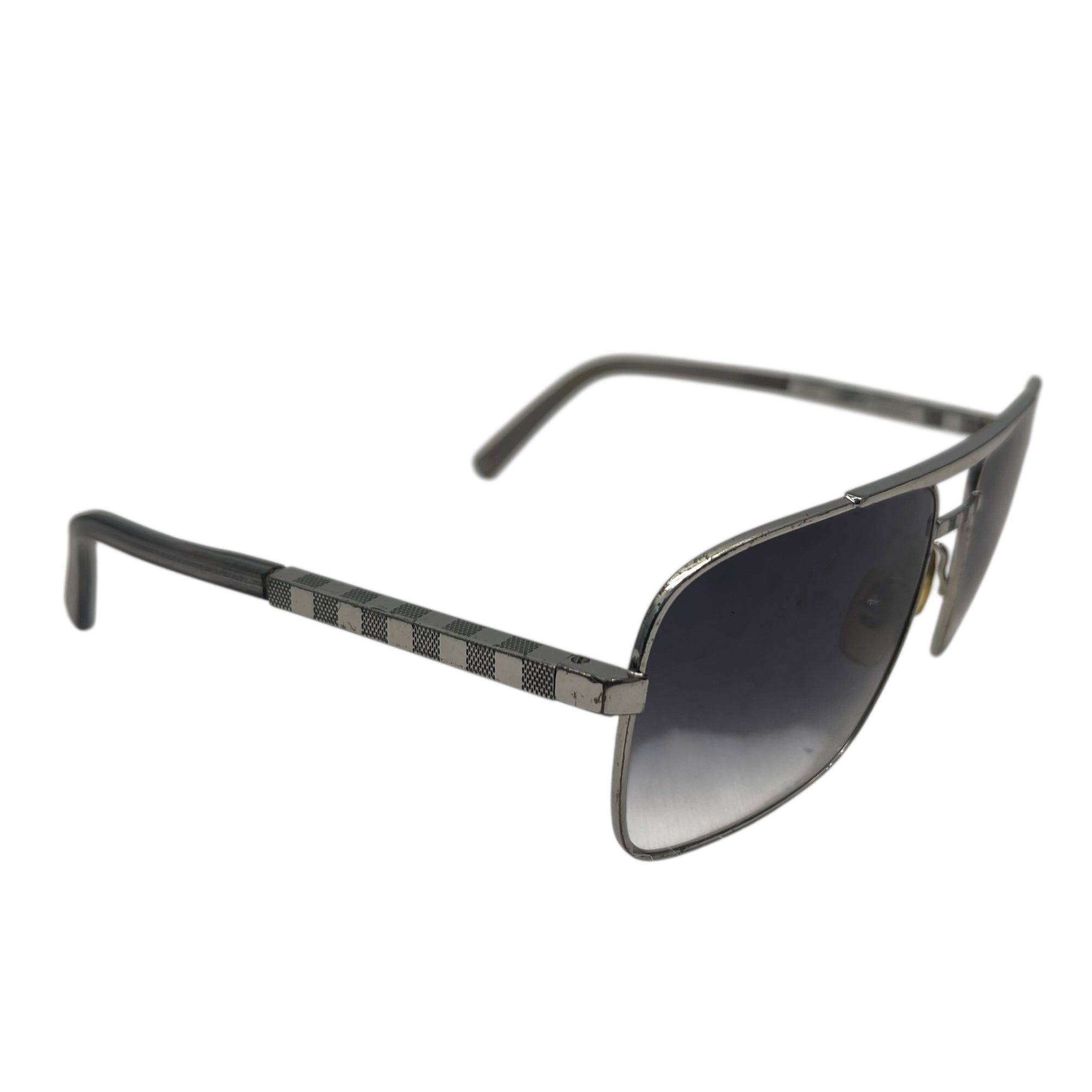 Louis Vuitton Black Gradient Z0259U Altitude Sunglasses