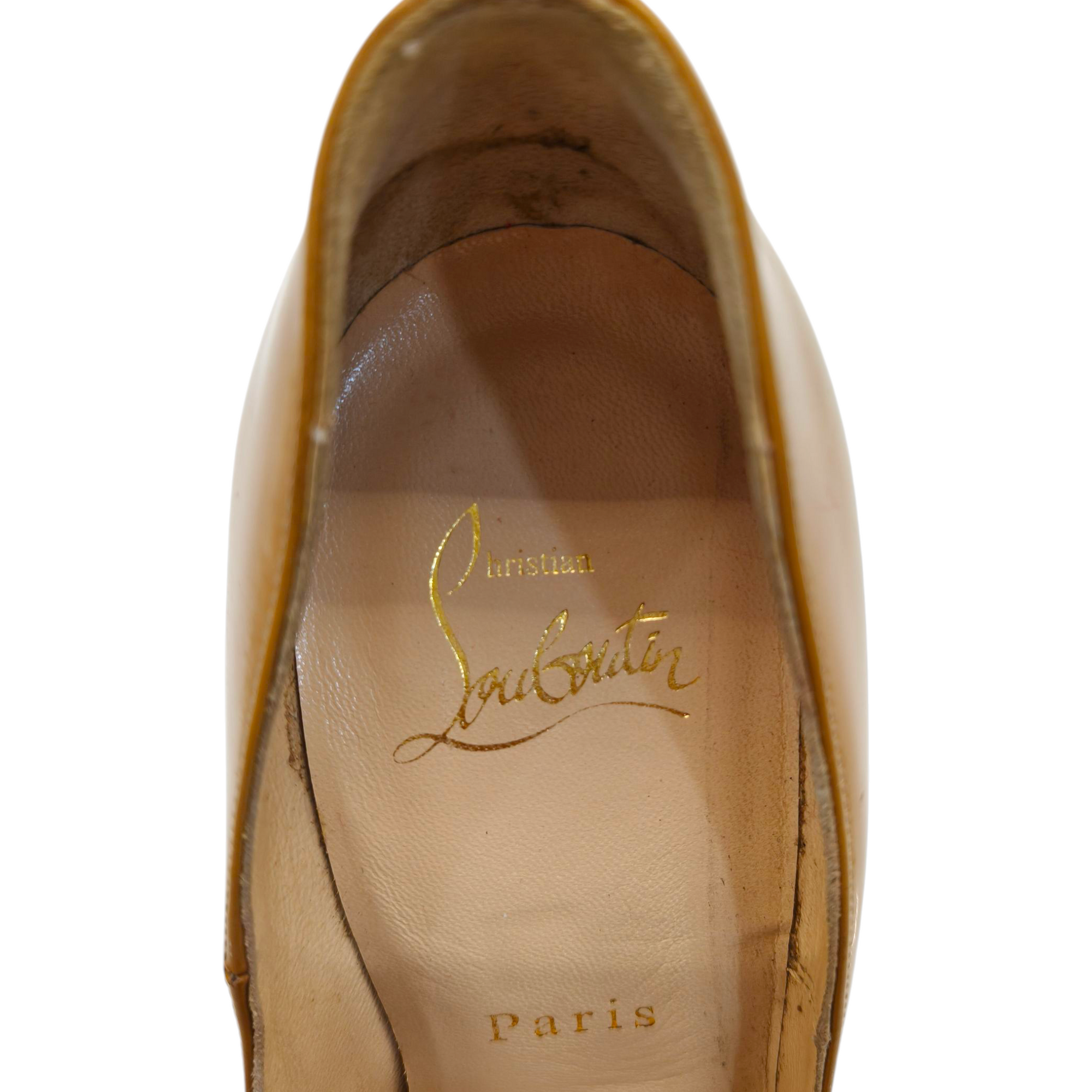 Christian Louboutin Beige Patent Leather So Kate Pumps EU 36.5