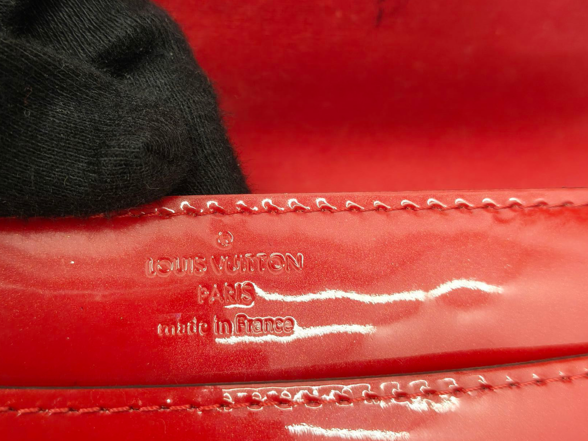 Louis Vuitton Vernis Louise Clutch Bag in Red Patent Leather