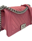 Chanel Boy Bag Medium in Lambskin Pink