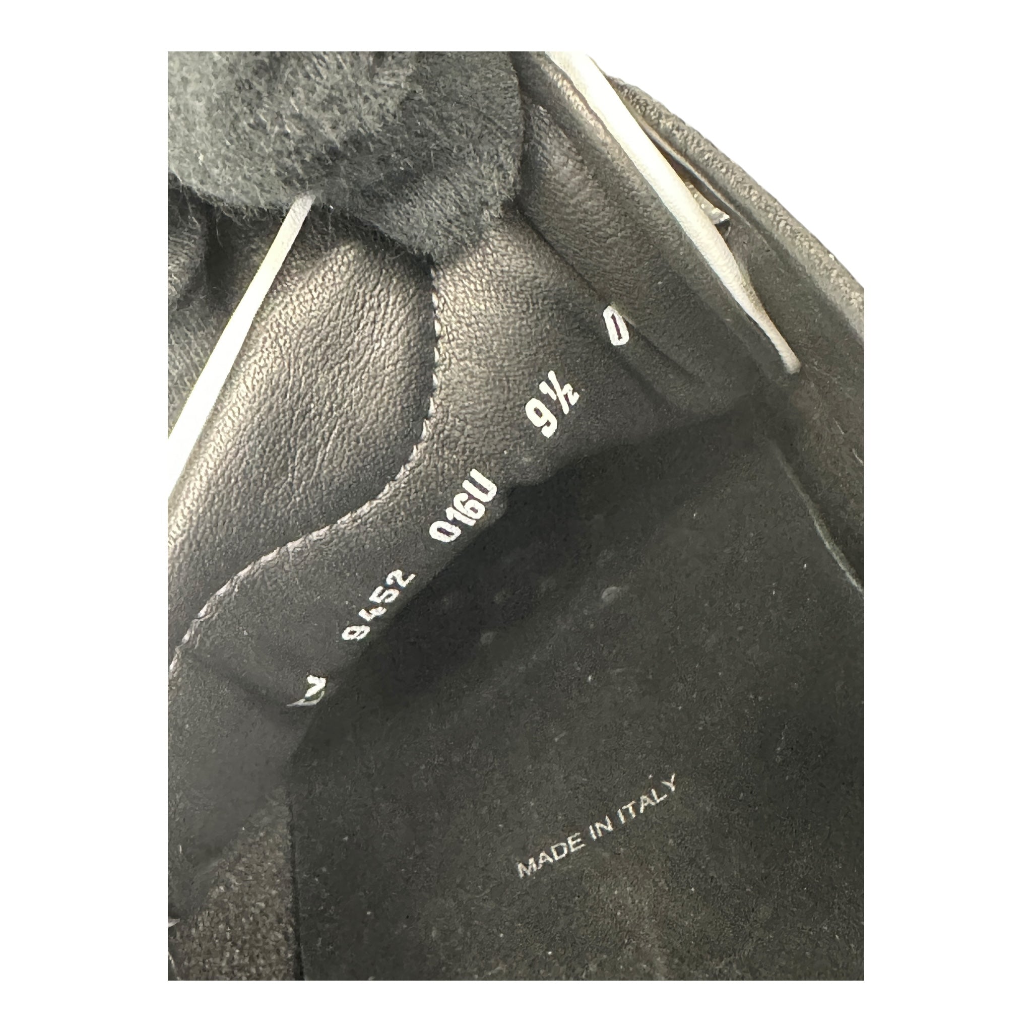 Salvatore Ferragamo White Shoes UK 7 (Women)