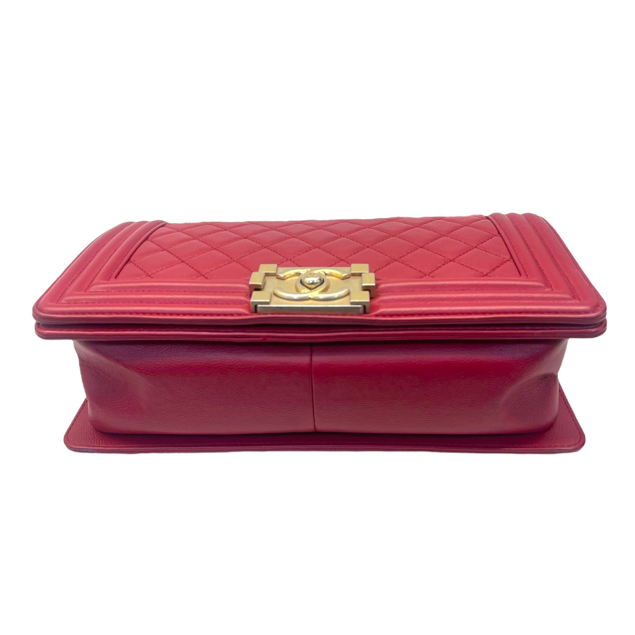 Chanel Boy Flap Bag Medium Lambskin Red