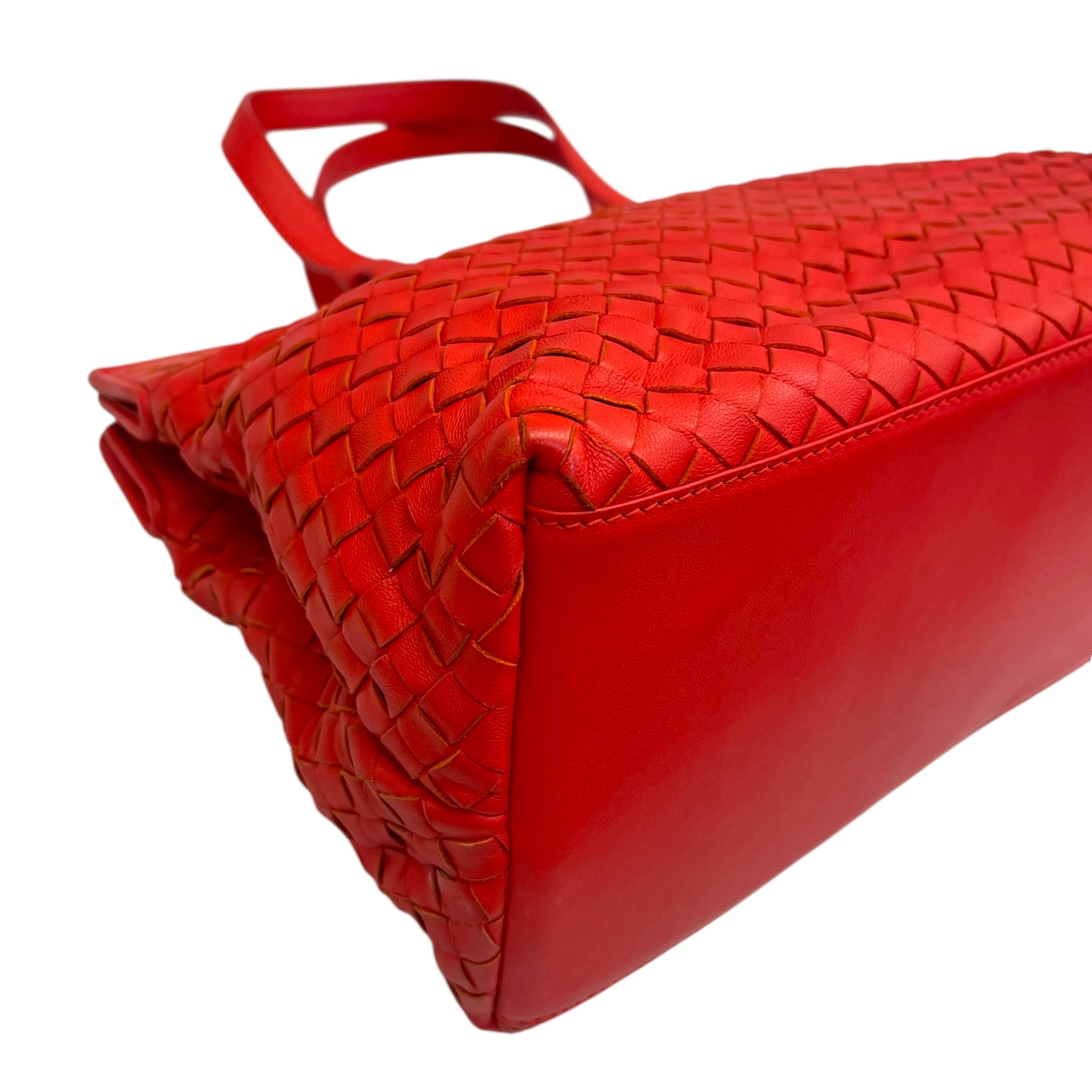 Bottega Veneta Red Intrecciato Leather Garda Tote Bag
