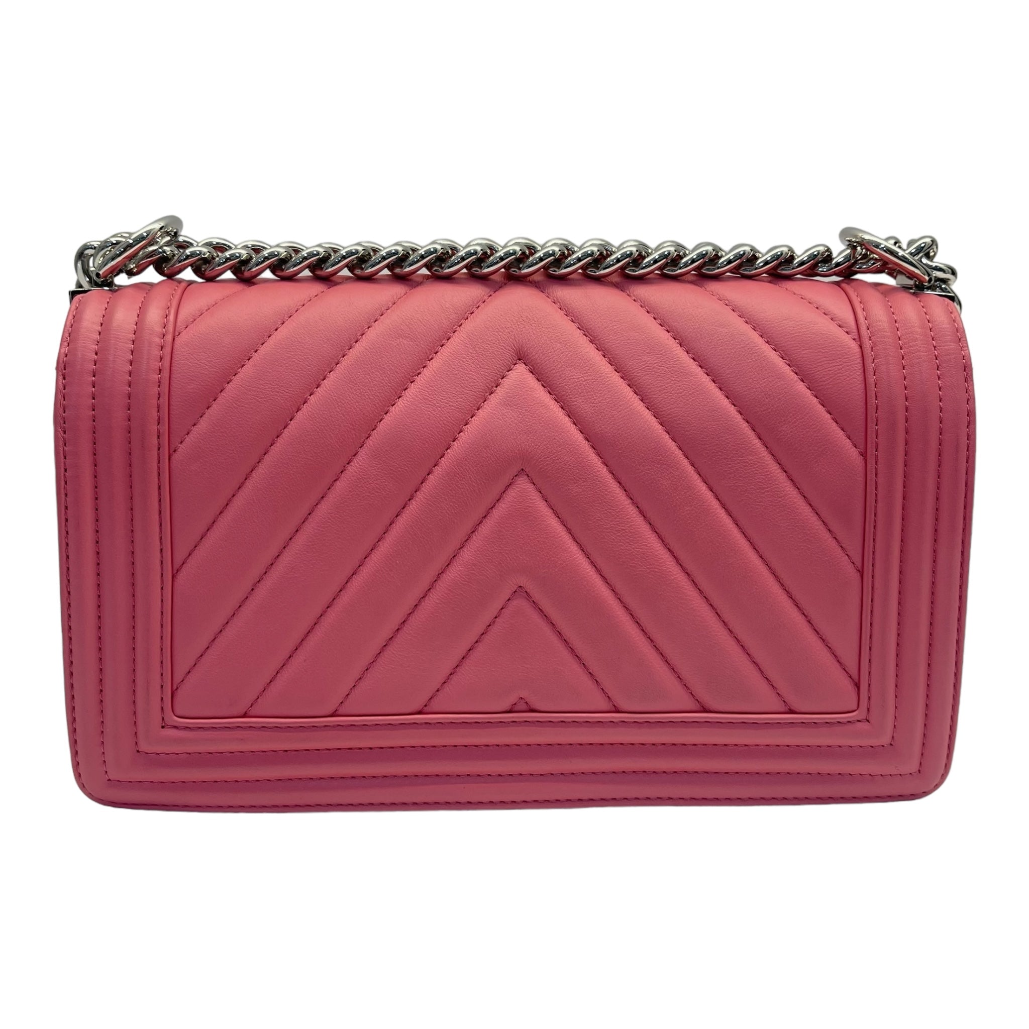 Chanel Boy Bag Medium Pink Lambskin