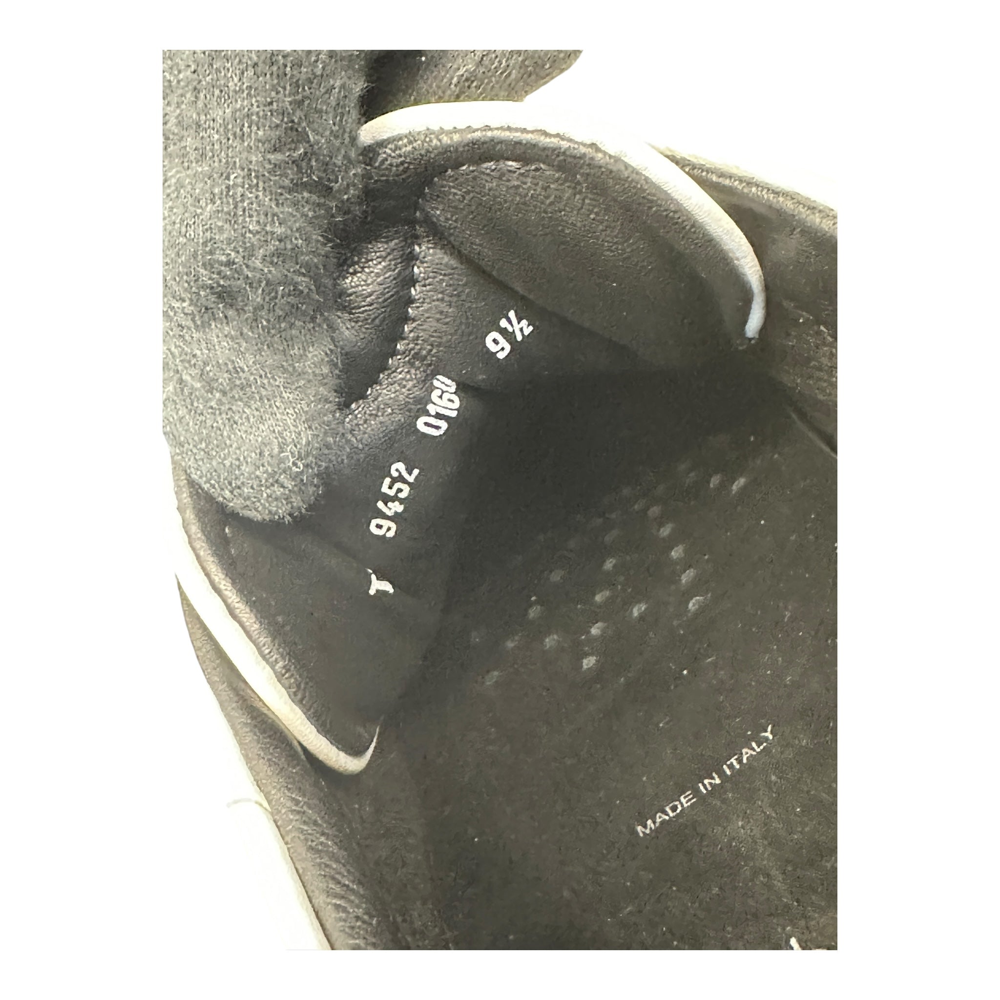 Salvatore Ferragamo White Shoes UK 7 (Women)