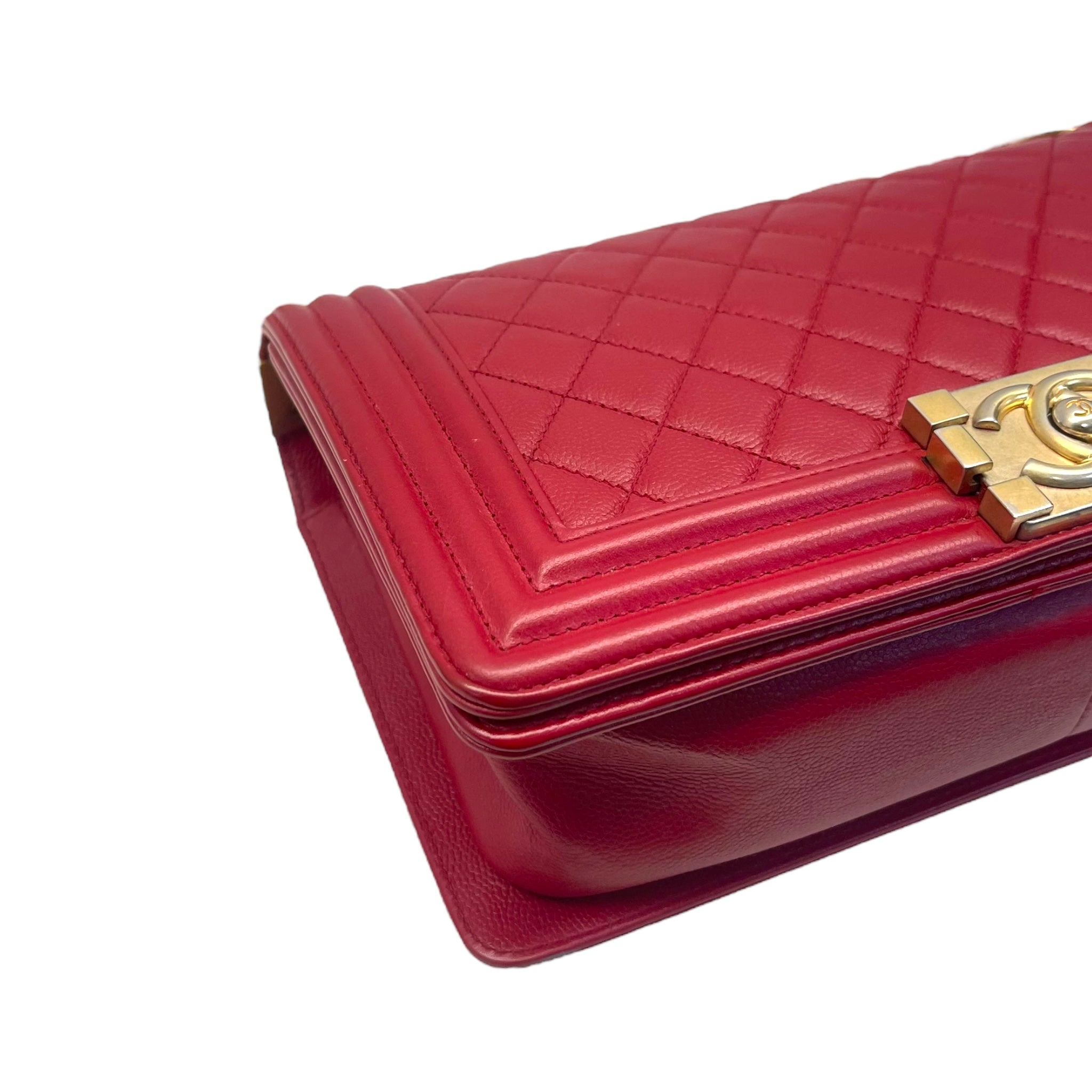 Chanel Boy Flap Bag Medium Lambskin Red