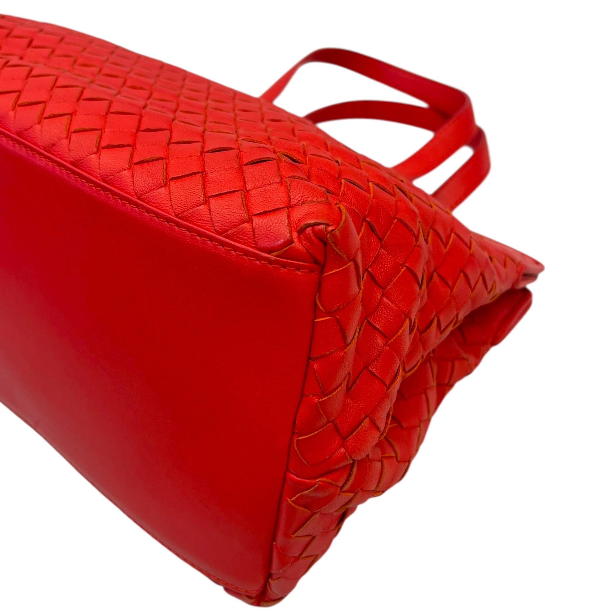 Bottega Veneta Red Intrecciato Leather Garda Tote Bag