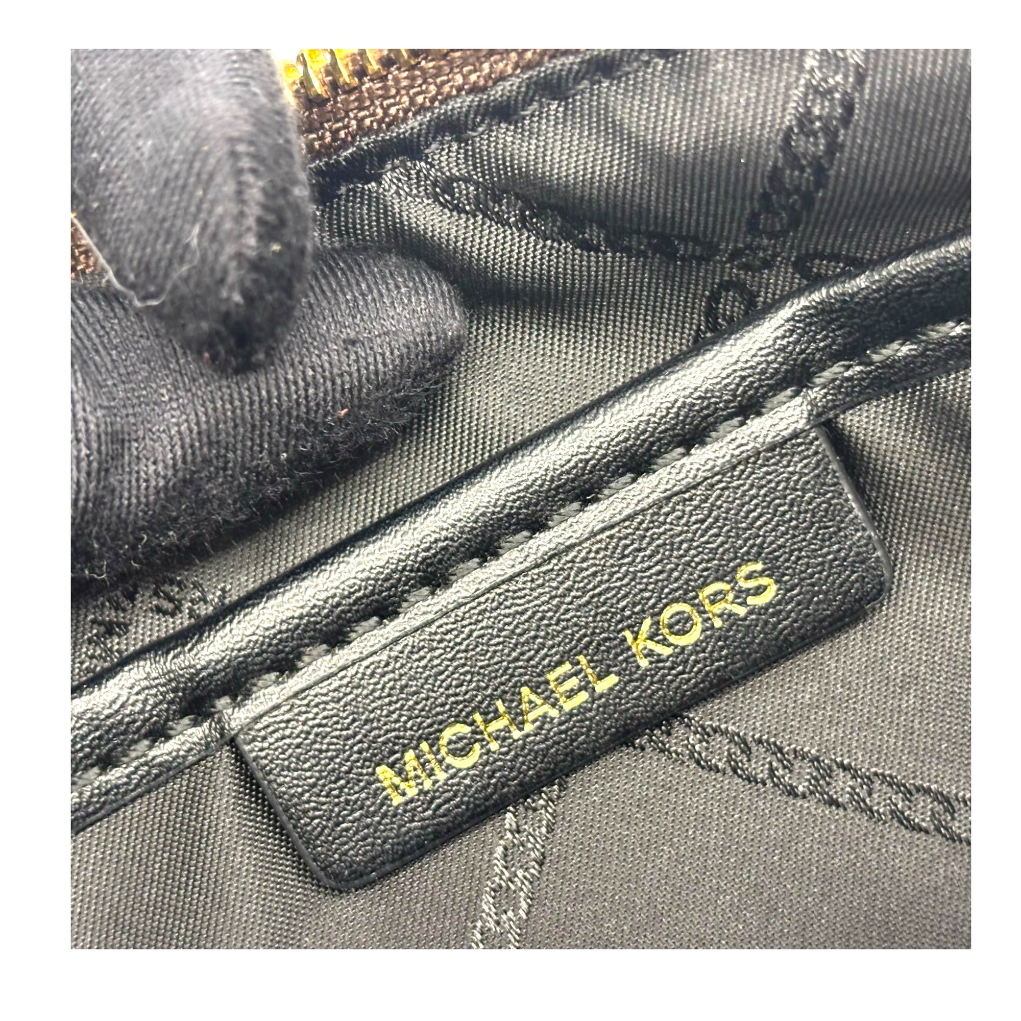 Michael Kors Jet Set Travel Small Logo Shoulder Bag