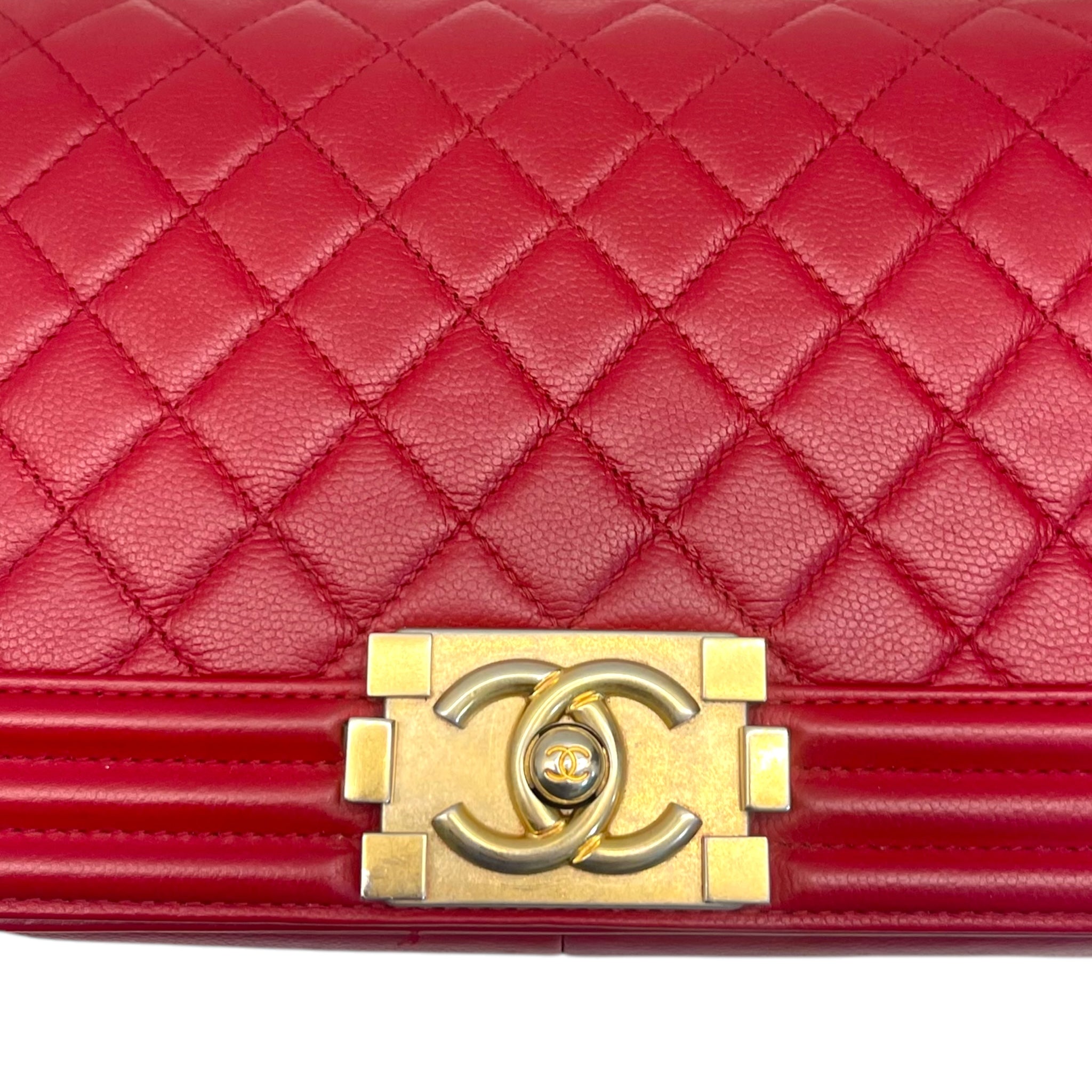 Chanel Boy Flap Bag Medium Lambskin Red