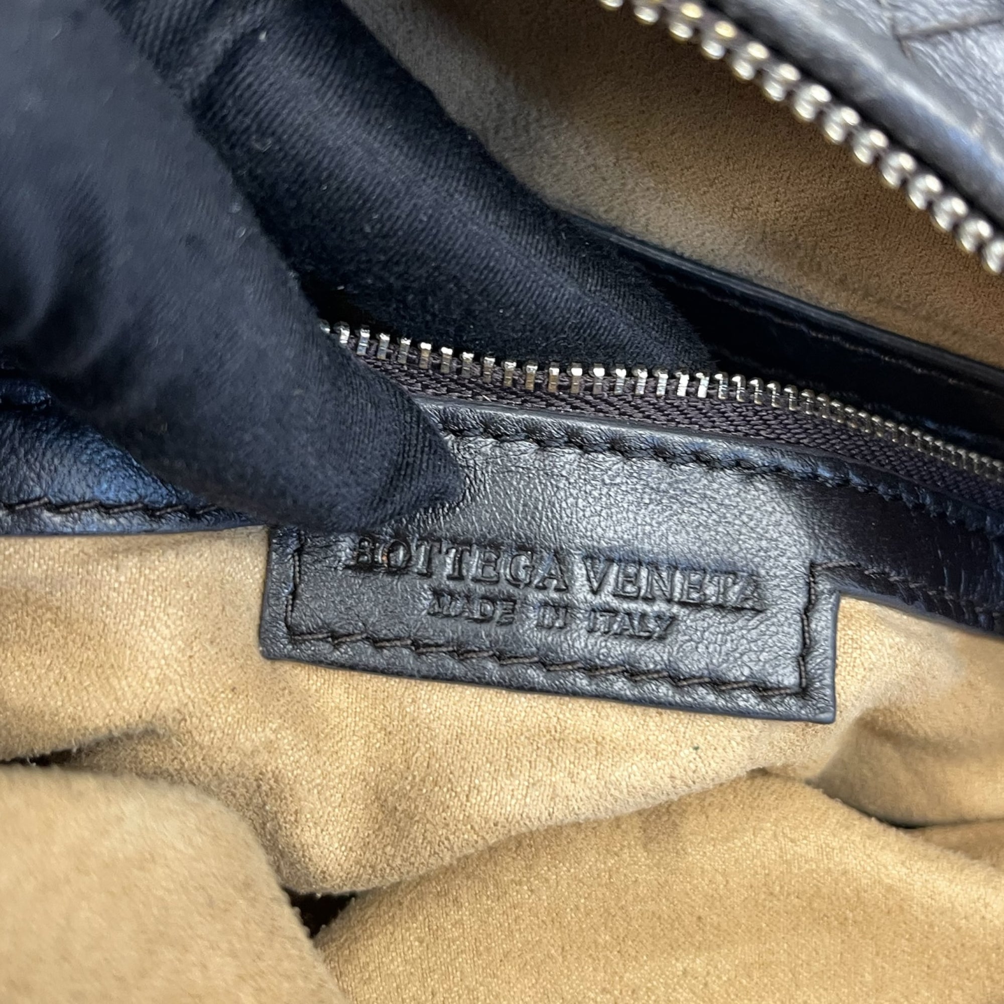Bottega Veneta Black Intrecciato Woven Leather Maxi Veneta Hobo Bag