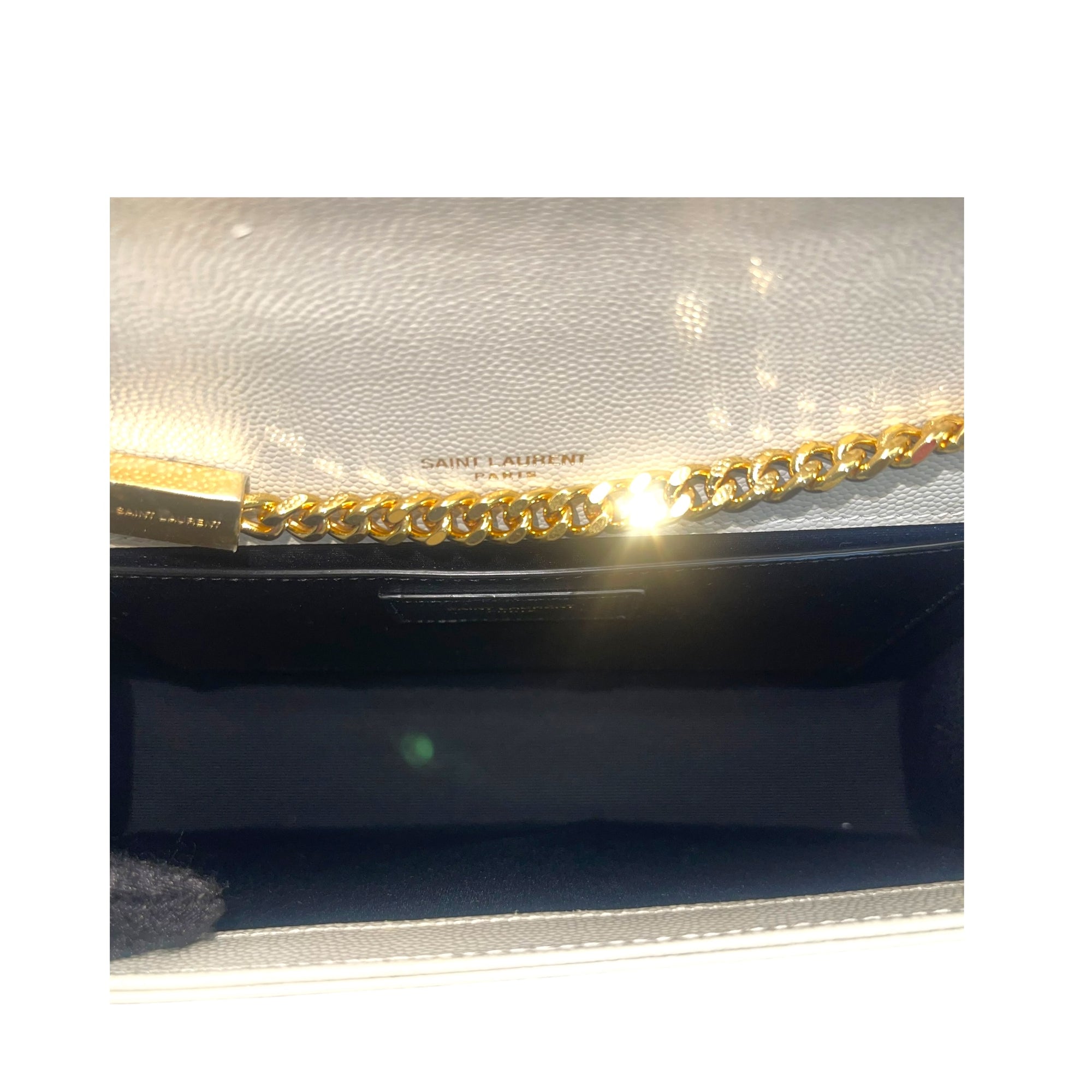 Yves Saint Laurent Kate Medium in White