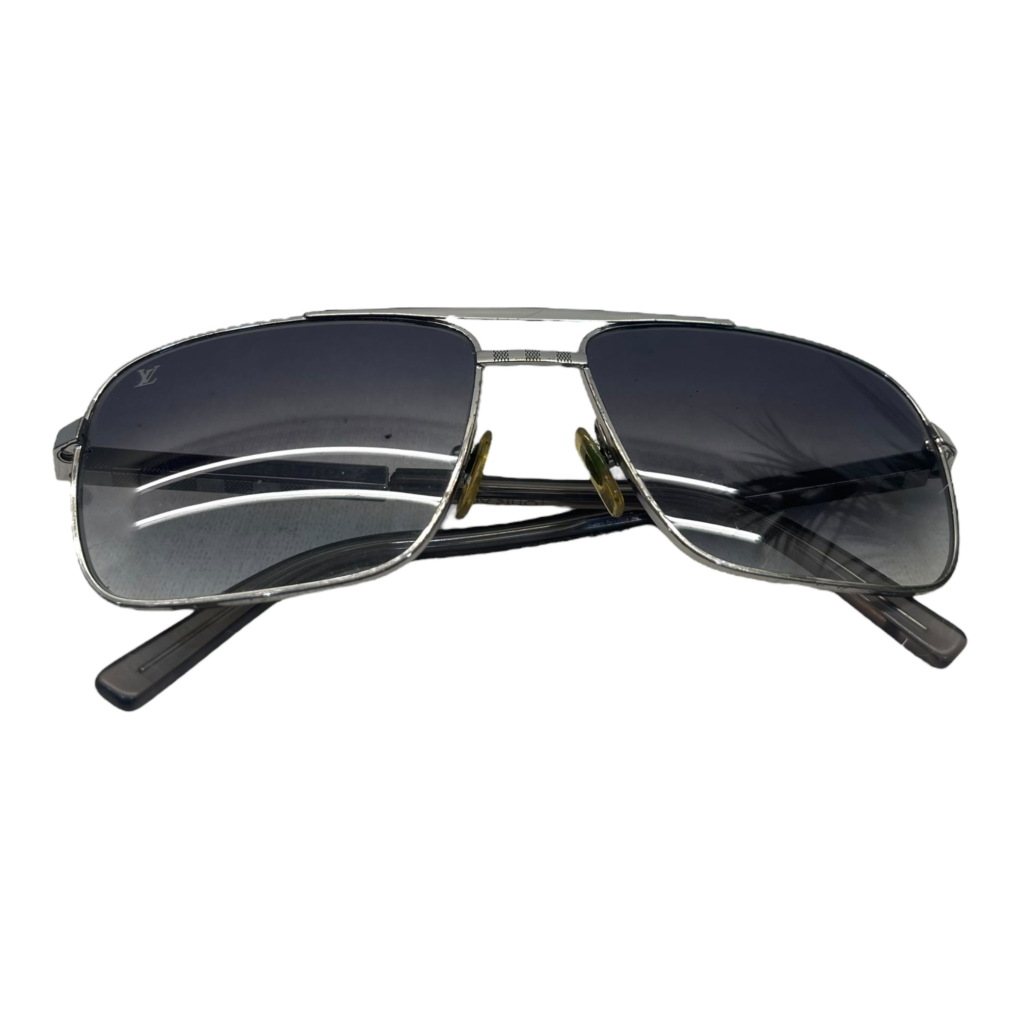 Louis Vuitton Black Gradient Z0259U Altitude Sunglasses