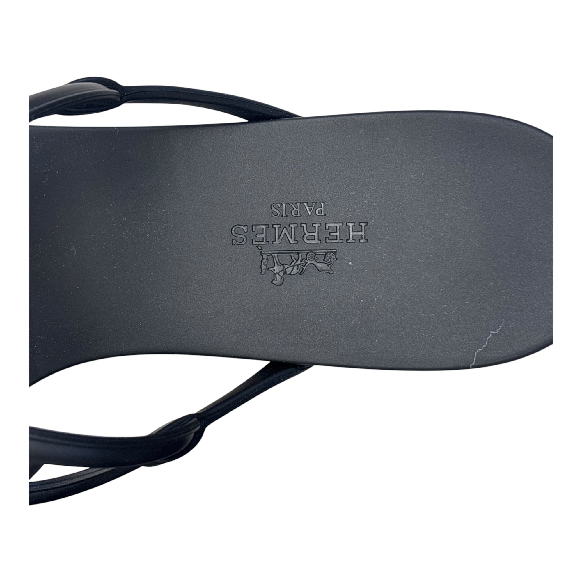 Hermes Black Rubber Egerie Thong Flats EU 38