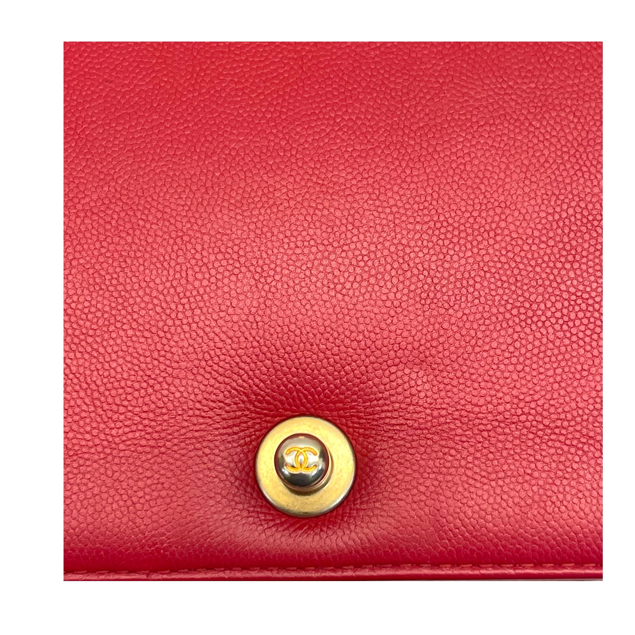 Chanel Boy Flap Bag Medium Lambskin Red