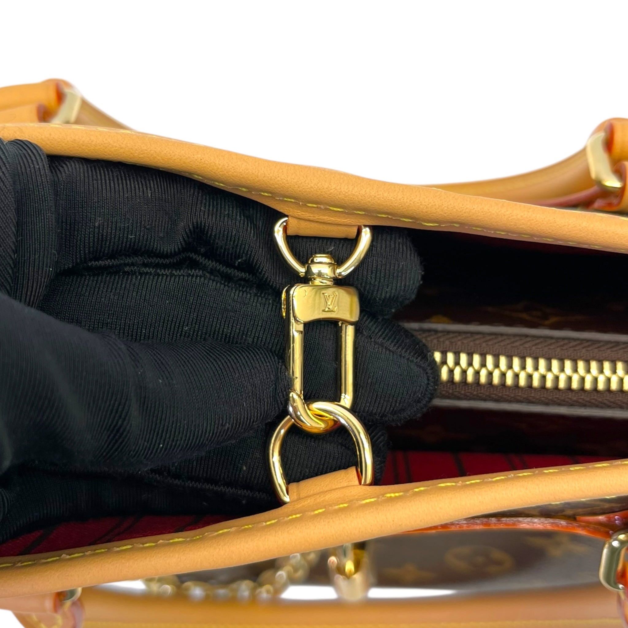 Louis Vuitton Monogram Ever More PM Handbag