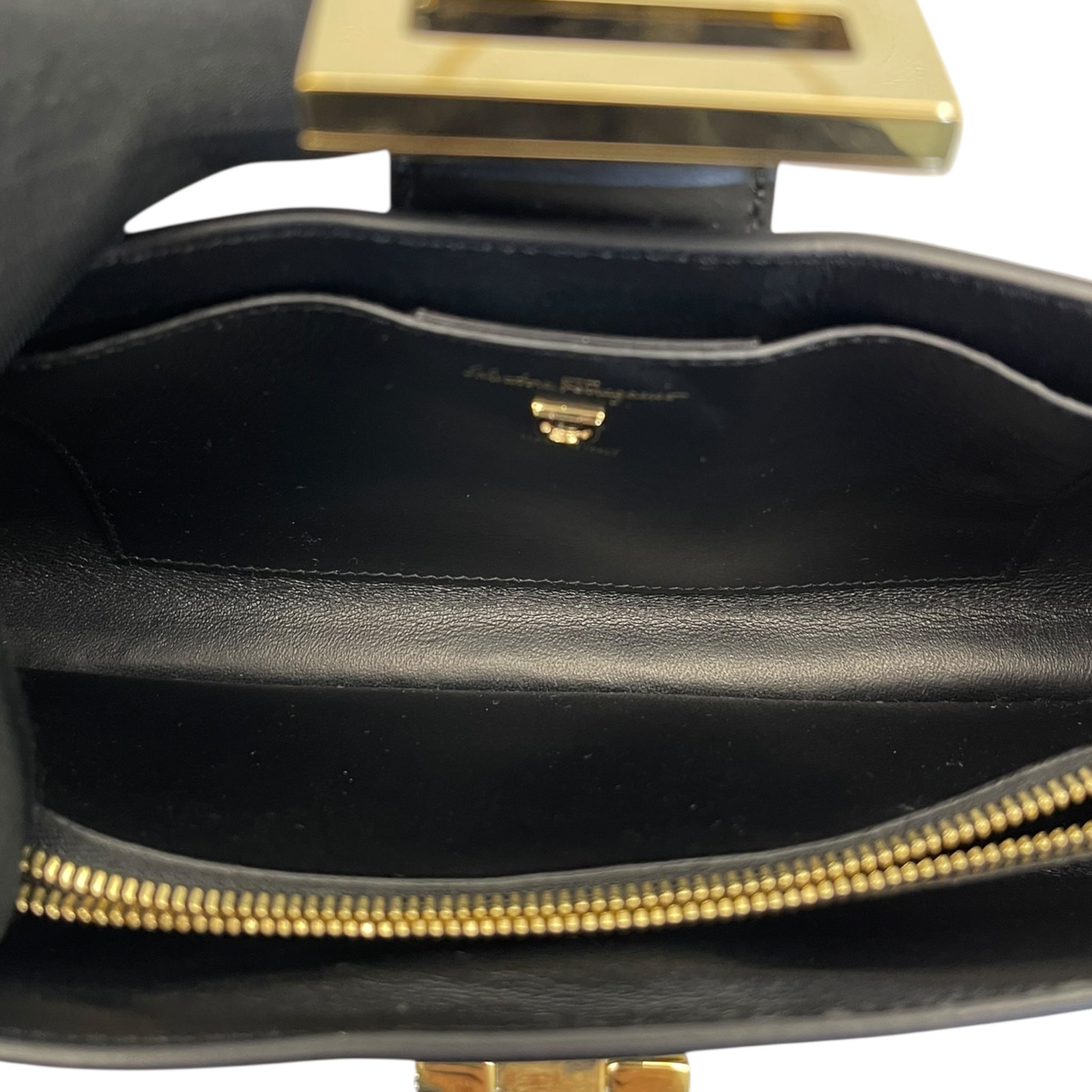 Salvatore Ferragamo Trifolio Black Leather Shoulder Bag Gold-tone Gancini Clasp