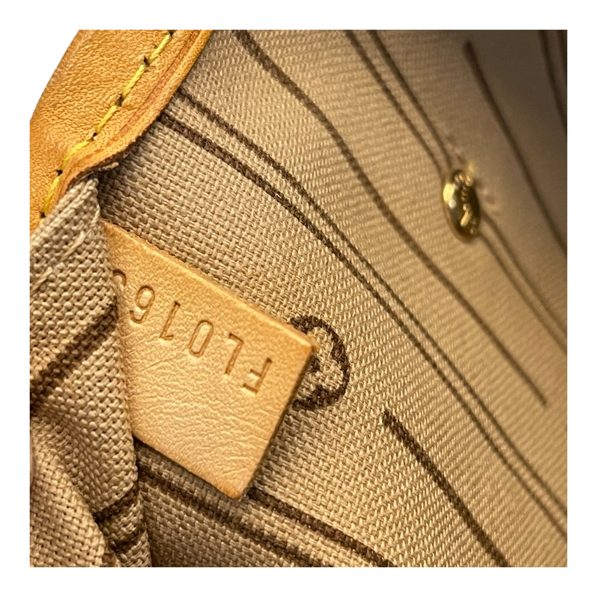 Louis Vuitton Neverfull GM Tote Bag